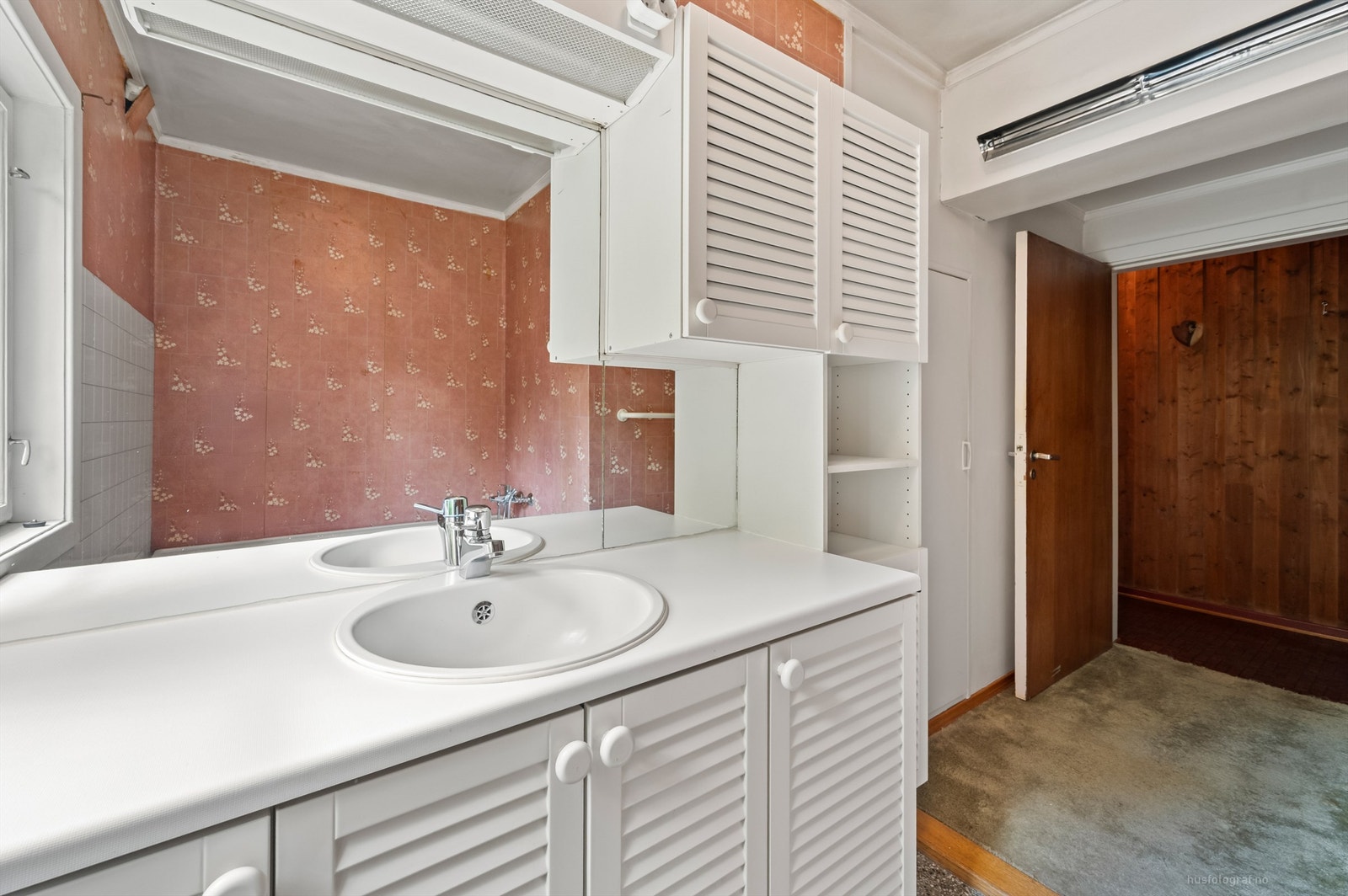 Bad i 1. etasje Galleribilde