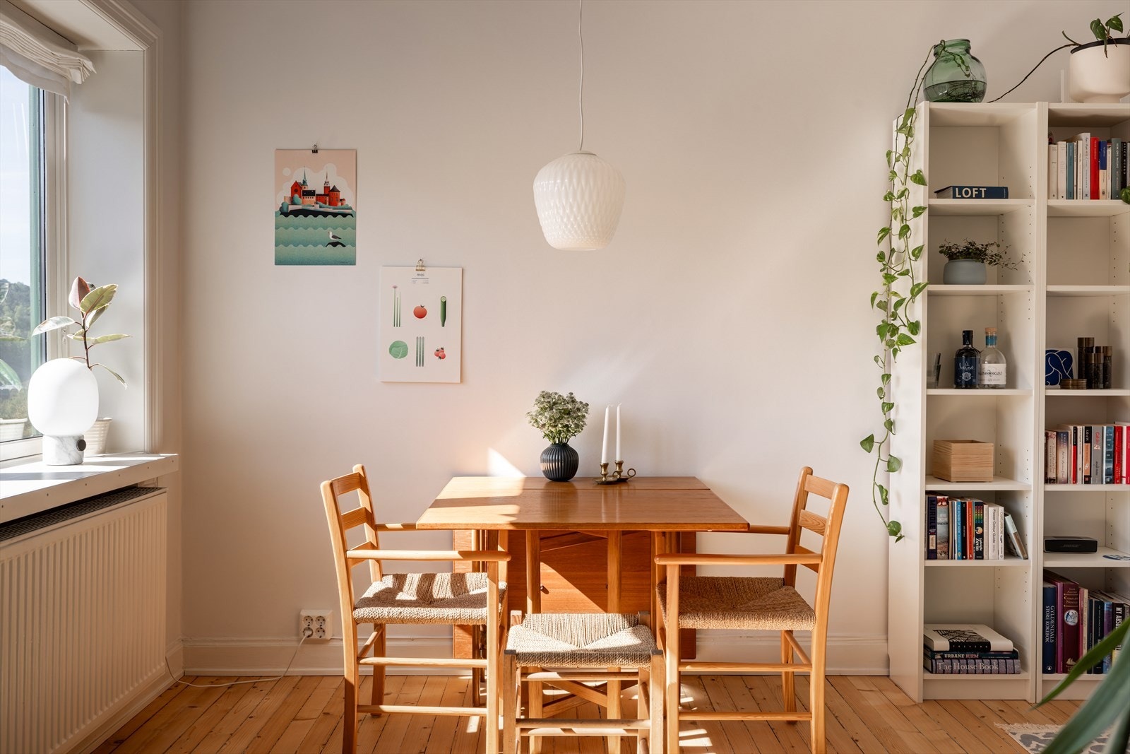 Velkommen til en herlig 2-roms toppleilighet på Vålerenga - Caroline Ephraim i Nordvik har gleden av å presentere nydelige Galgeberg 3J! Galleribilde