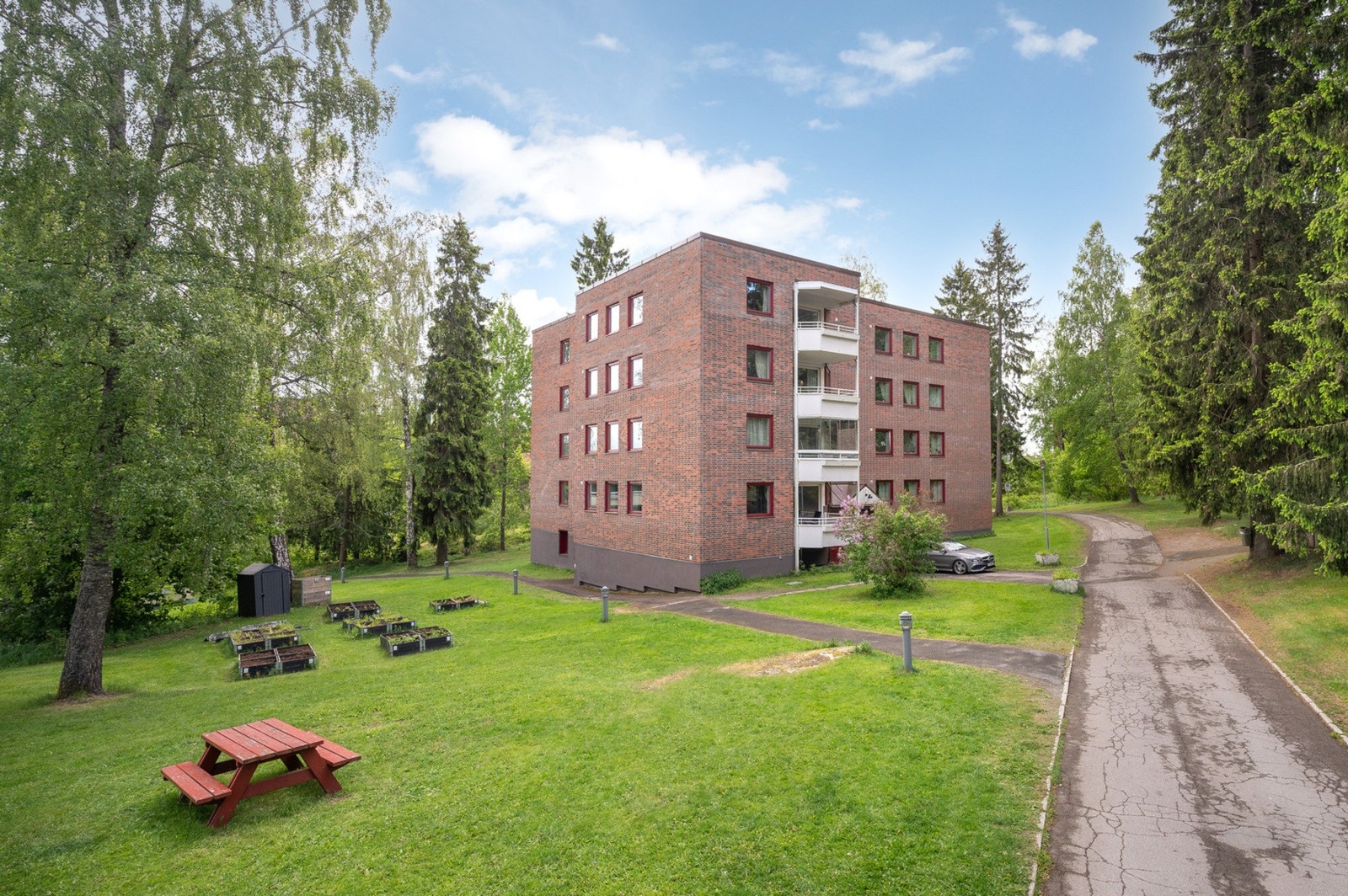 Velkommen til et rolig og familievennlig nabolag. Galleribilde