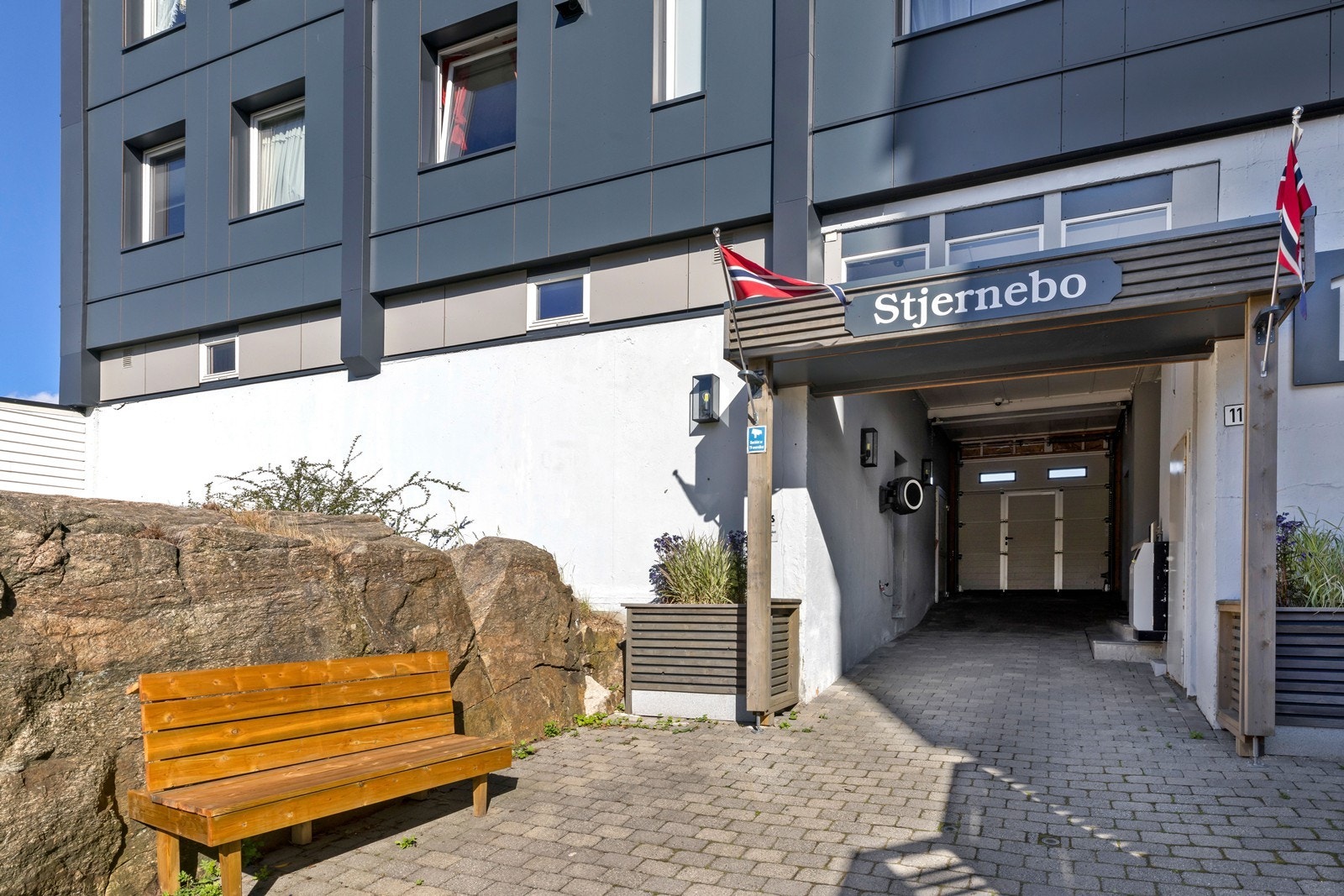 Inngangsparti Galleribilde