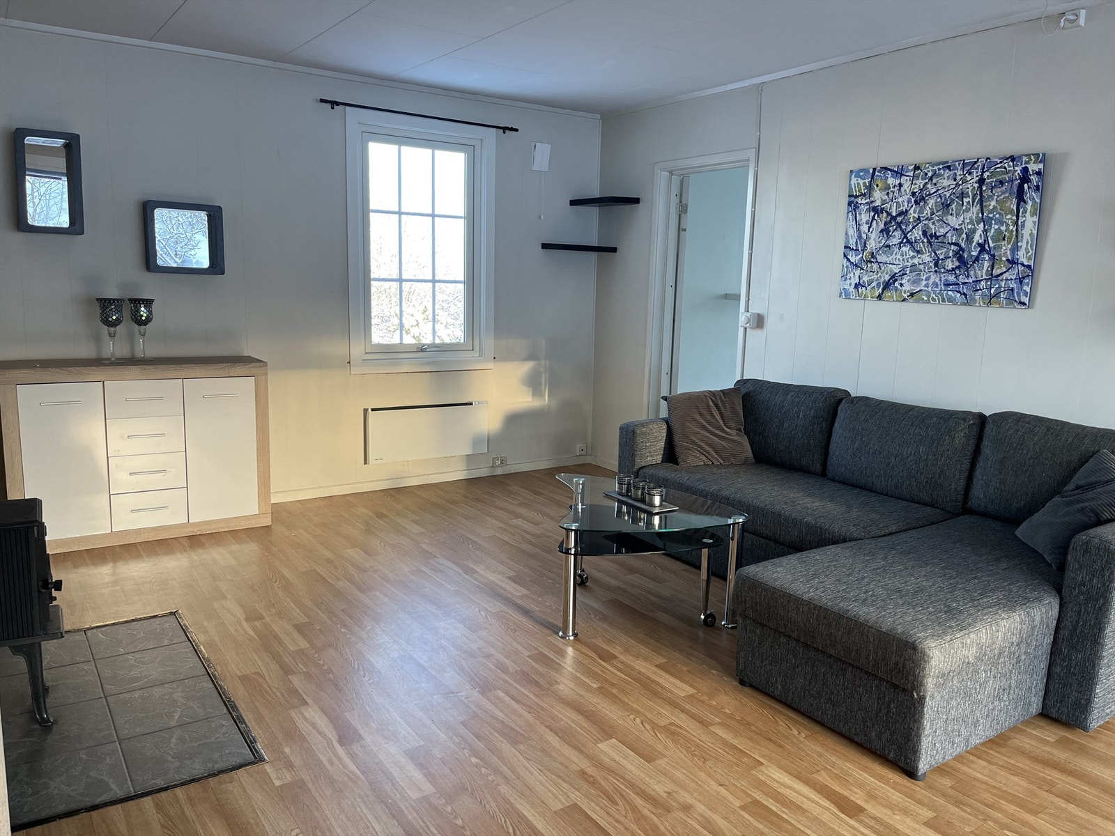 Nytt vindu i stue januar 2025. Galleribilde