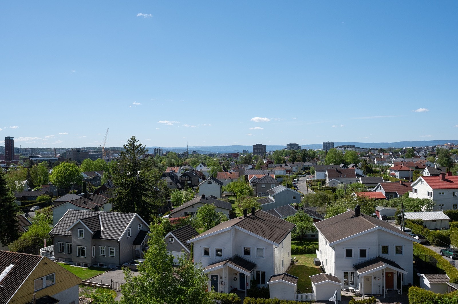 Herfra kan du nyte den storslåtte 360 graders panoramautsikten med sol hele dagen. Galleribilde