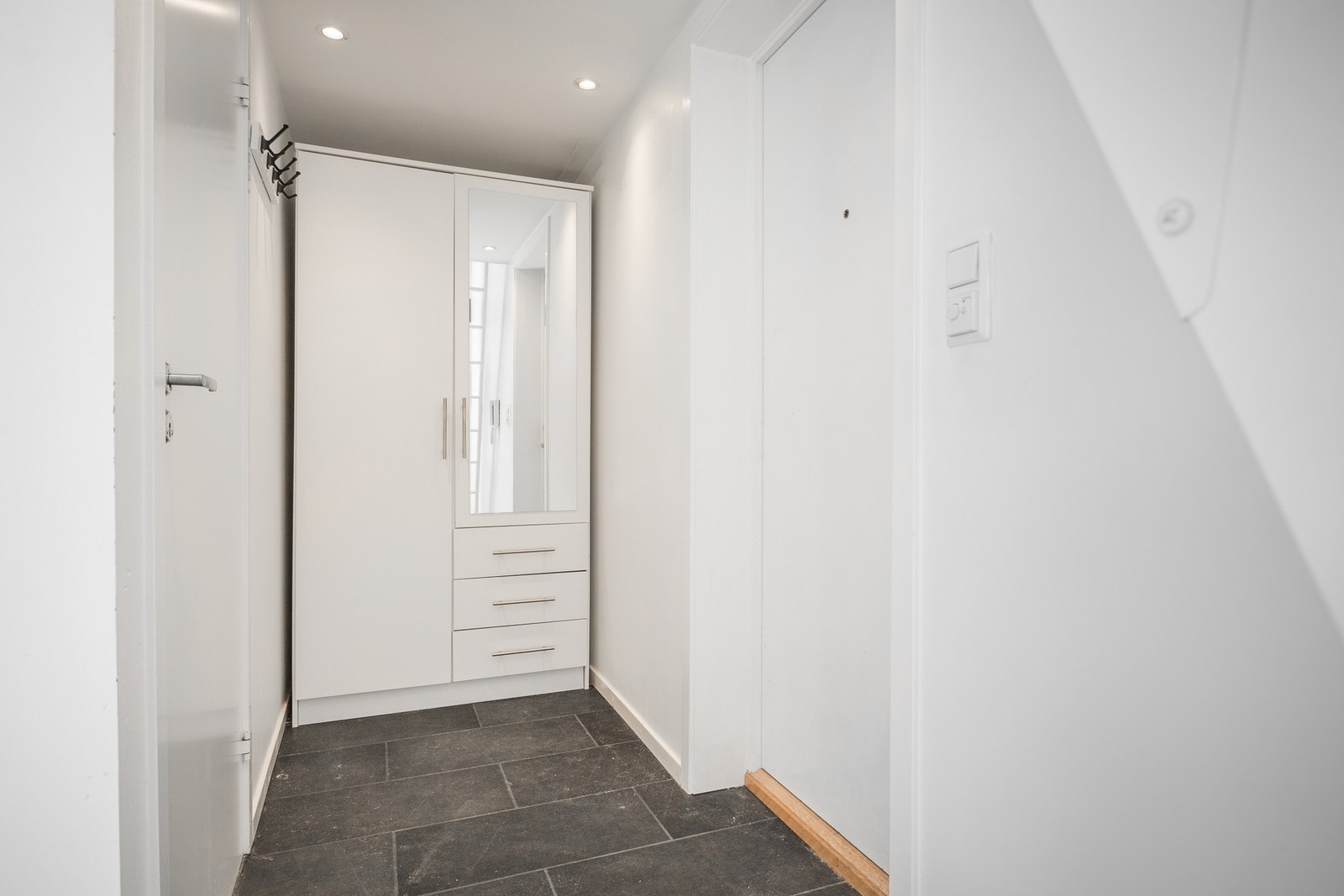 Entré med gulvvarme Galleribilde