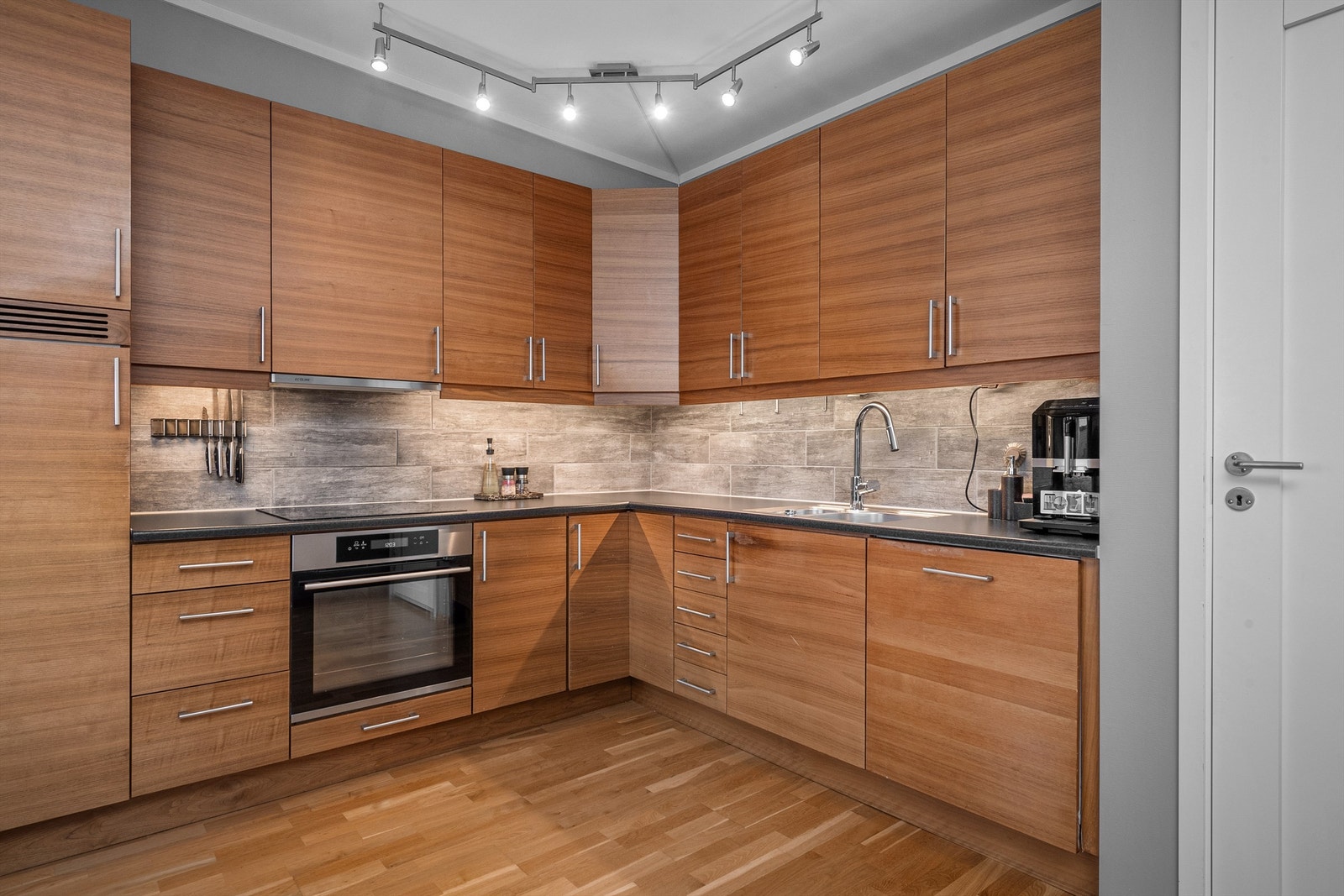 Lekker kjøkkeninnredning fra Mørekjøkken Galleribilde