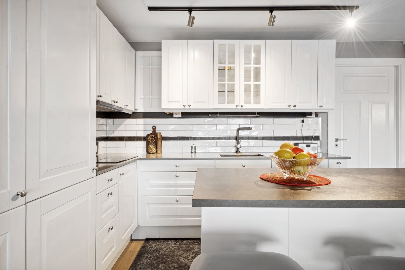 Kjøkkeninnredning fra Norema og IKEA. Galleribilde