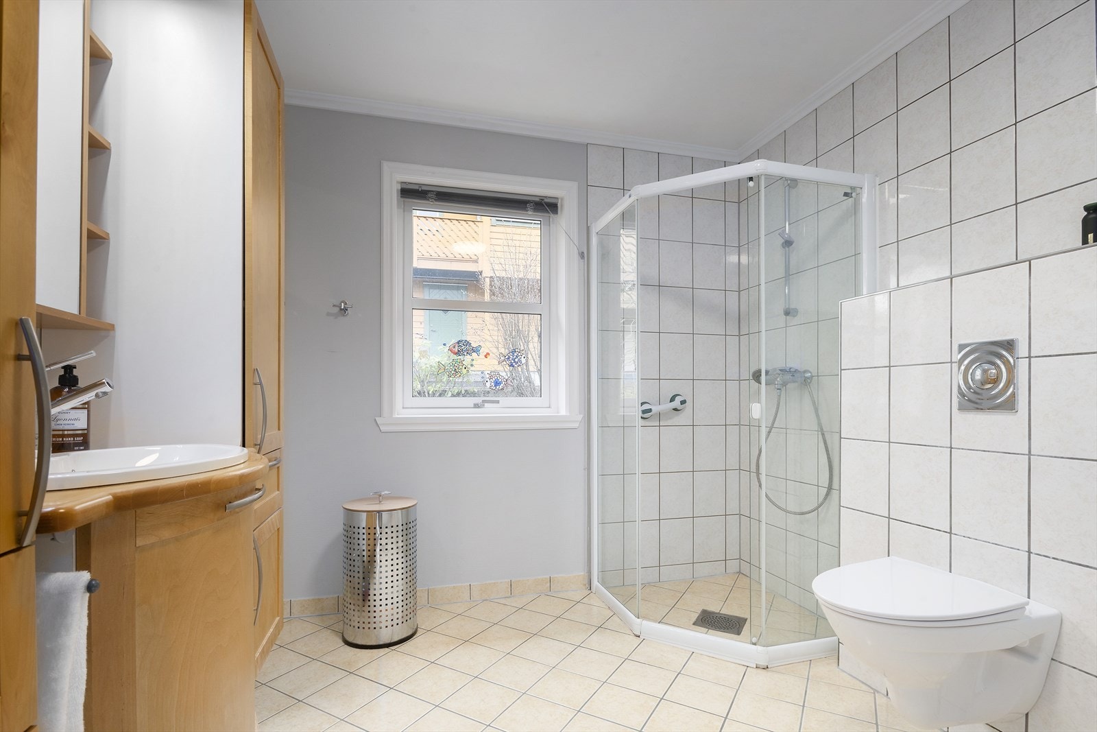 Badet i hovudetasjen Galleribilde