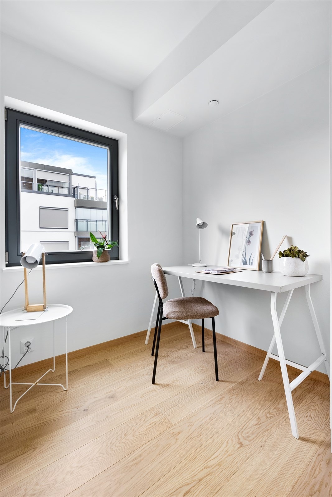 Boligen ligger i et rolig område, noe som vil sikre den gode nattesøvnen Galleribilde