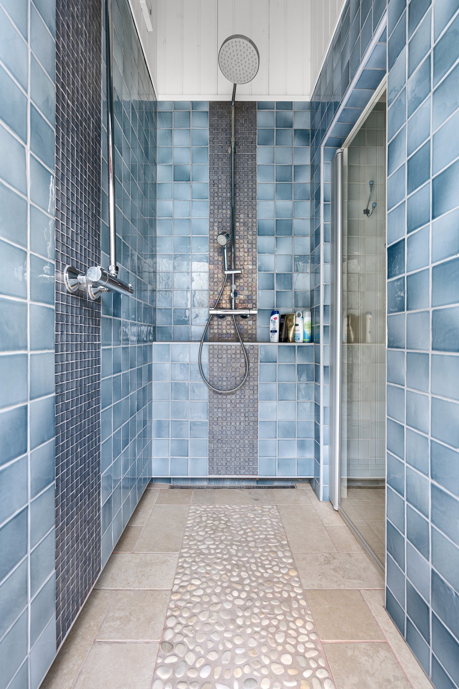 Dusjnisje i bad 1.etg. Galleribilde