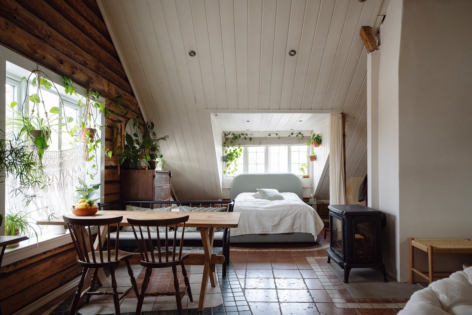 Mønehøyde er målt til 3,3 meter. Galleribilde