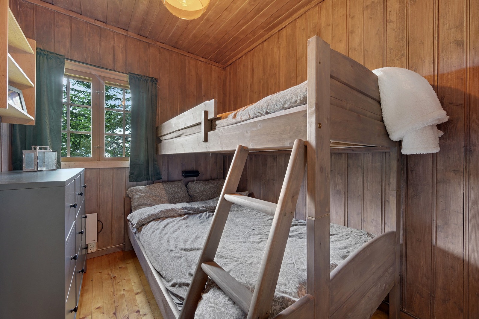 Ett med dobbeltseng og ett med familiekøye Galleribilde