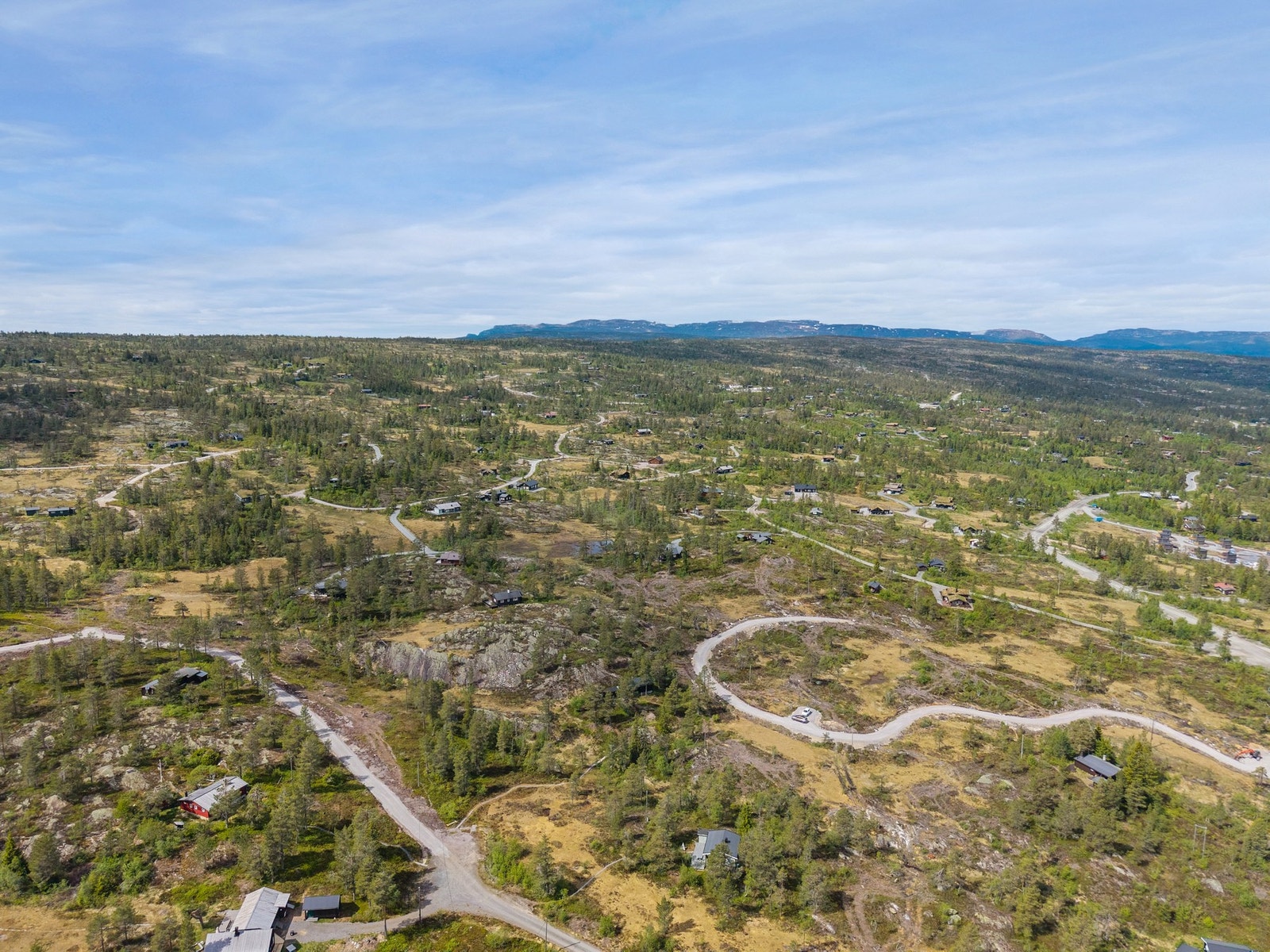 Usjenert beliggenhet med god avstand til hyttenaboer Galleribilde