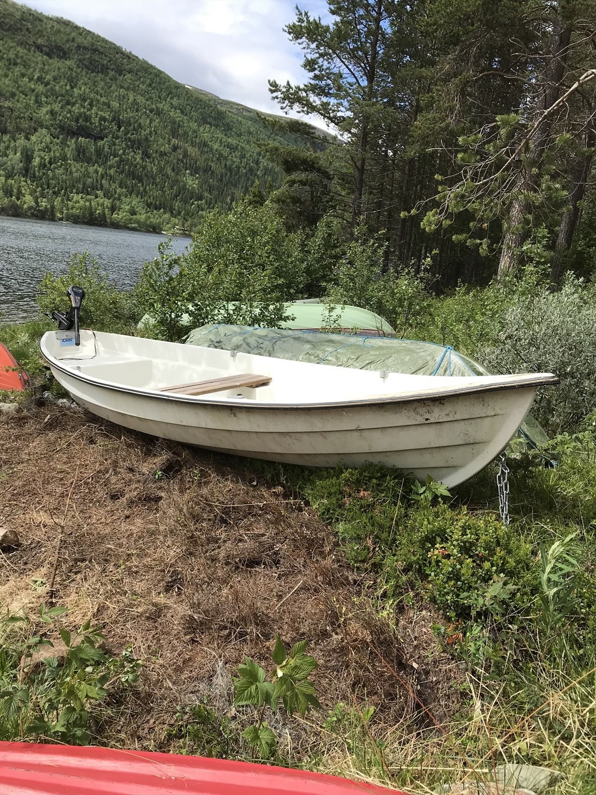 Båt kan kjøpes utenom. Avtales direkte mellom partene. Galleribilde