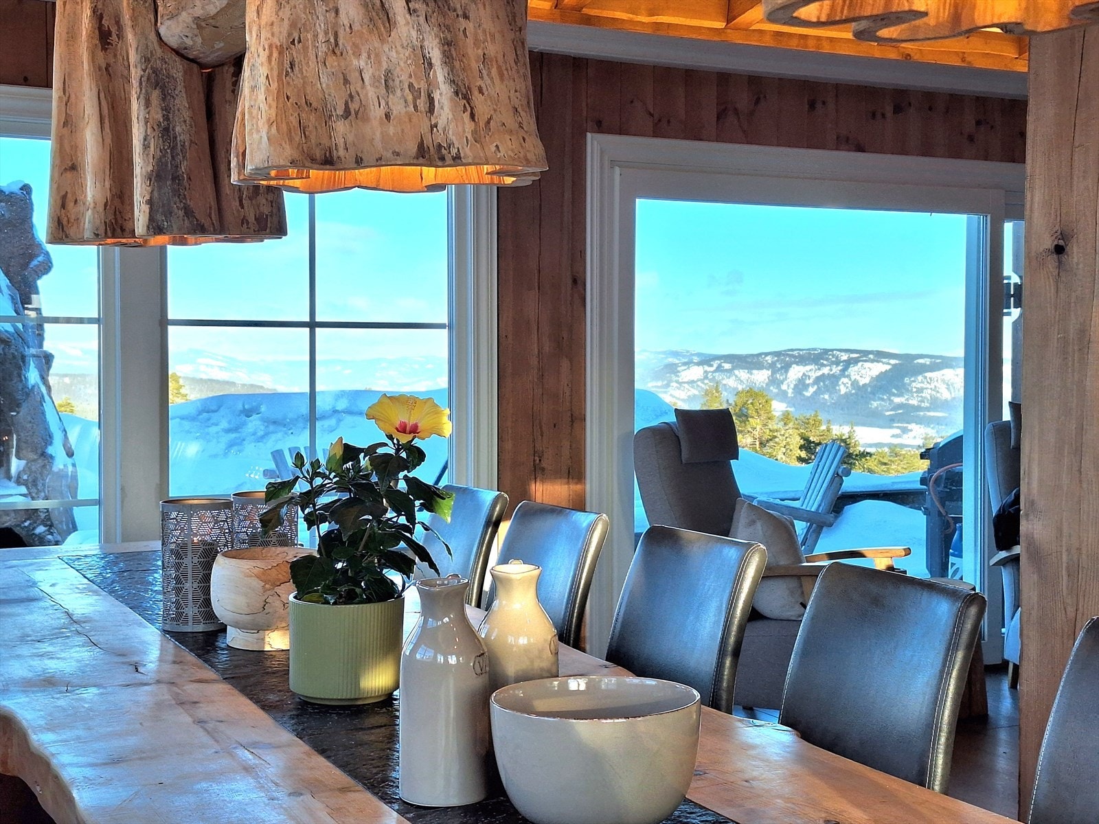 Her er det god plass til å innrede et stort med god plass til gjester. Galleribilde