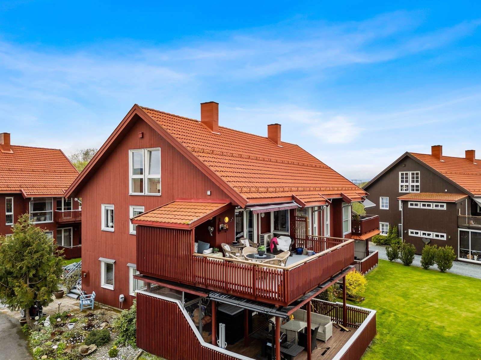 Flott uteplass som liggers solrikt til. Galleribilde