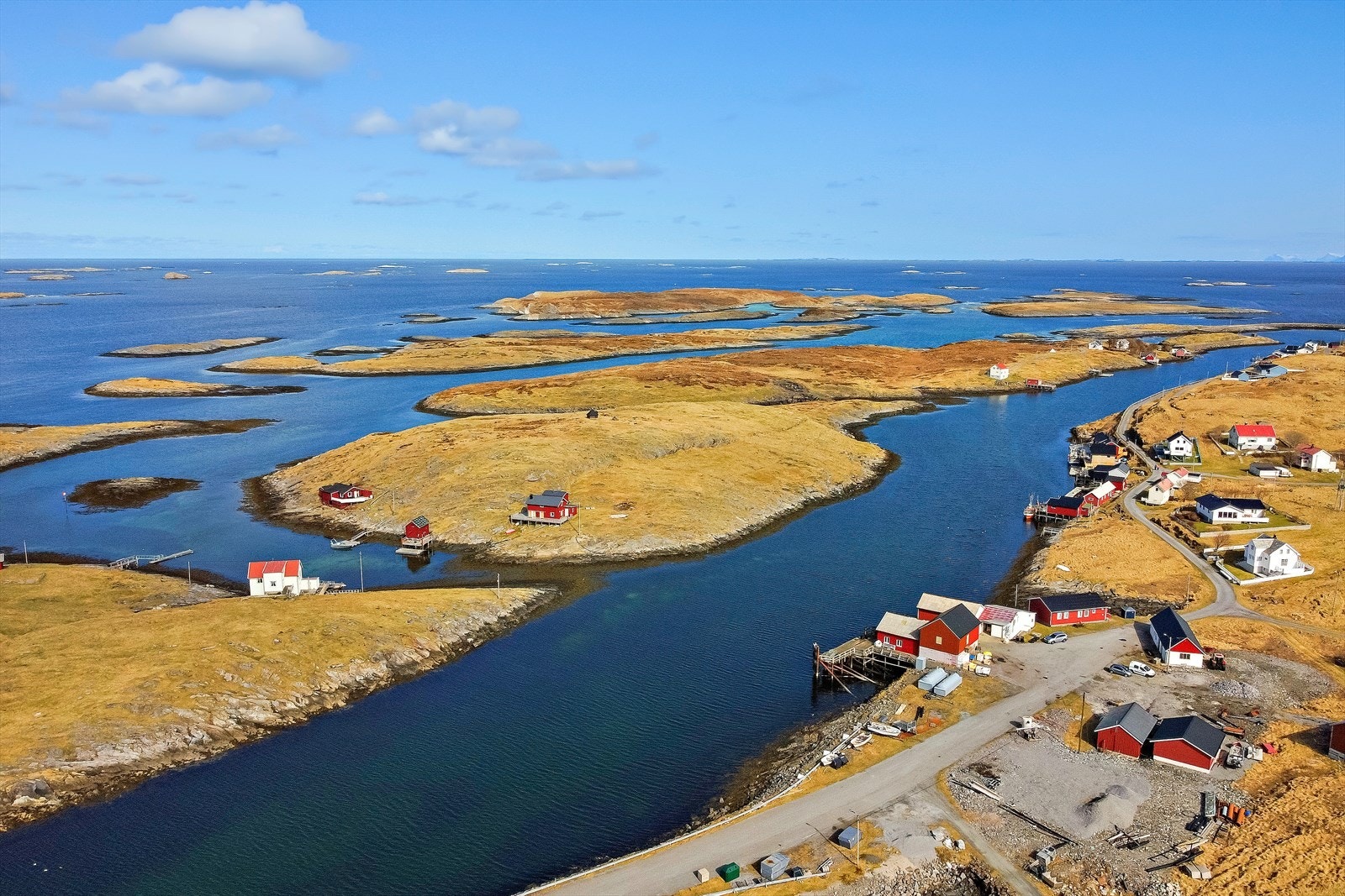 Velkommen skal du være til en hyggelig visning - ta kontakt med megler! Galleribilde