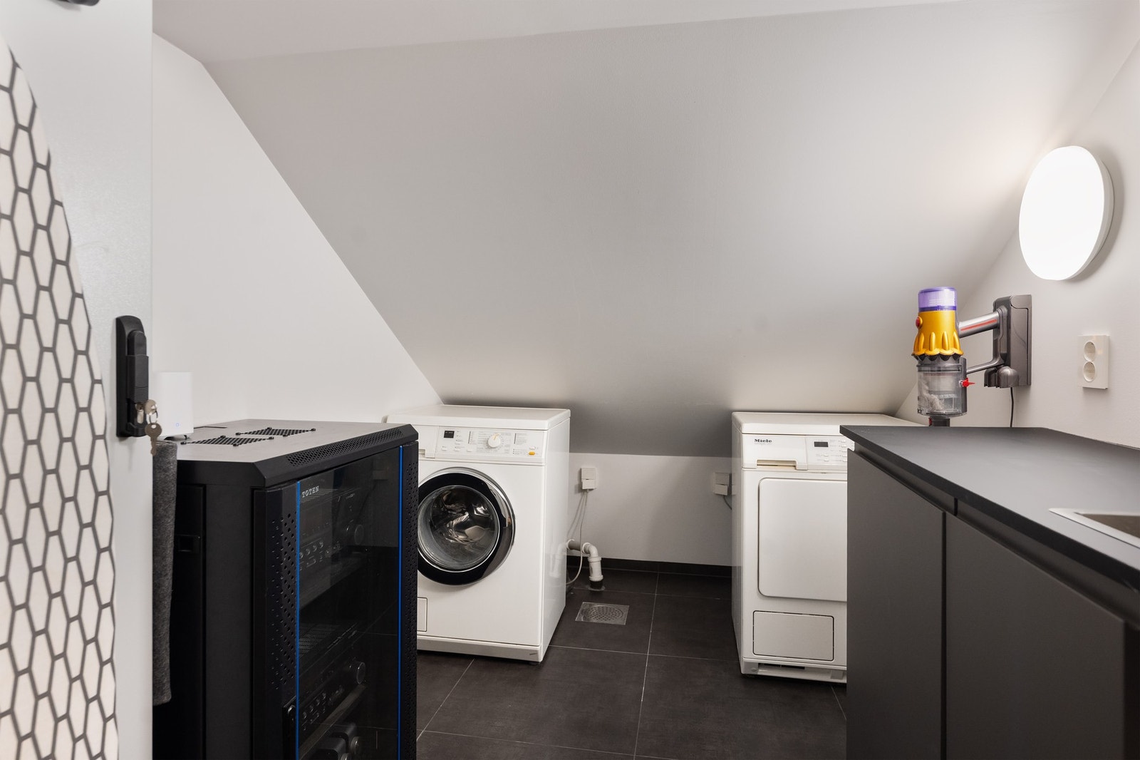 Praktisk, separat vaskerom Galleribilde
