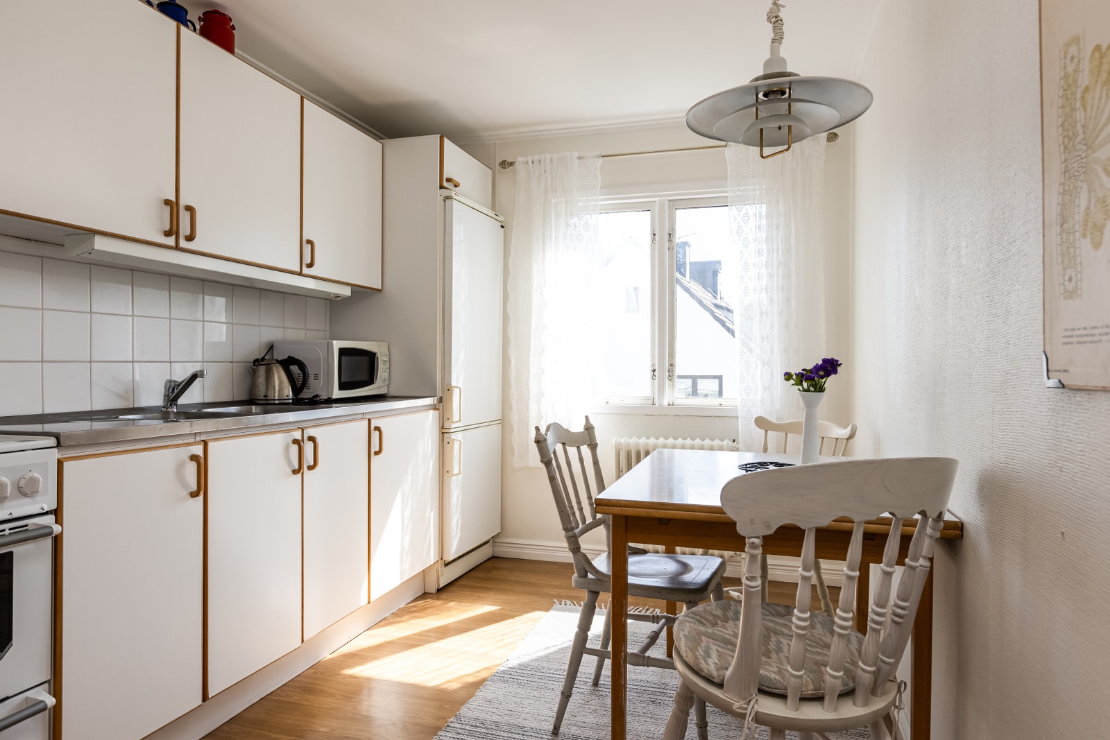 Kök i lägenheten på tredje våningen Galleribilde