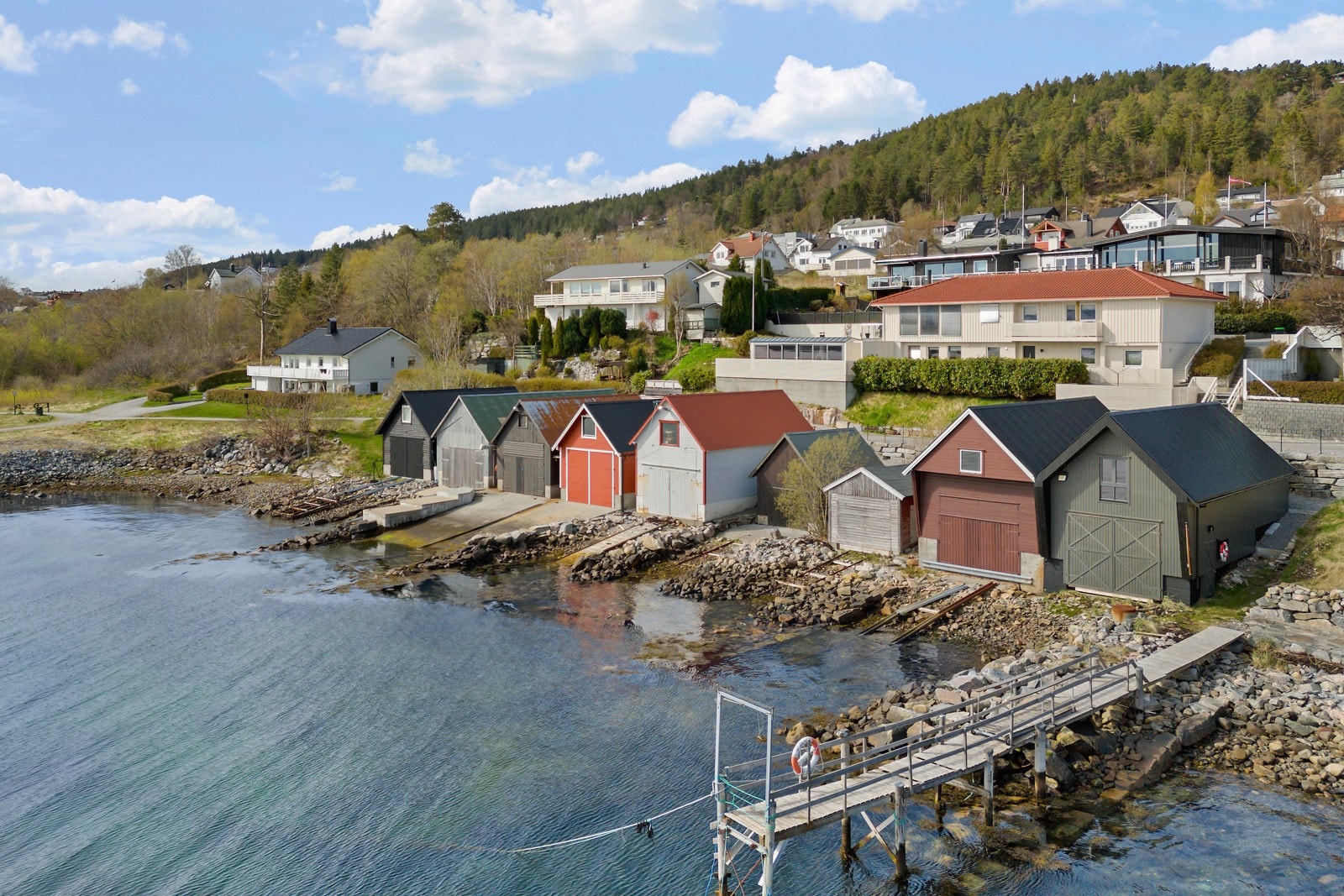 Naustet er oppusset i perioden 2020-2024 og fremstår som moderne. Galleribilde