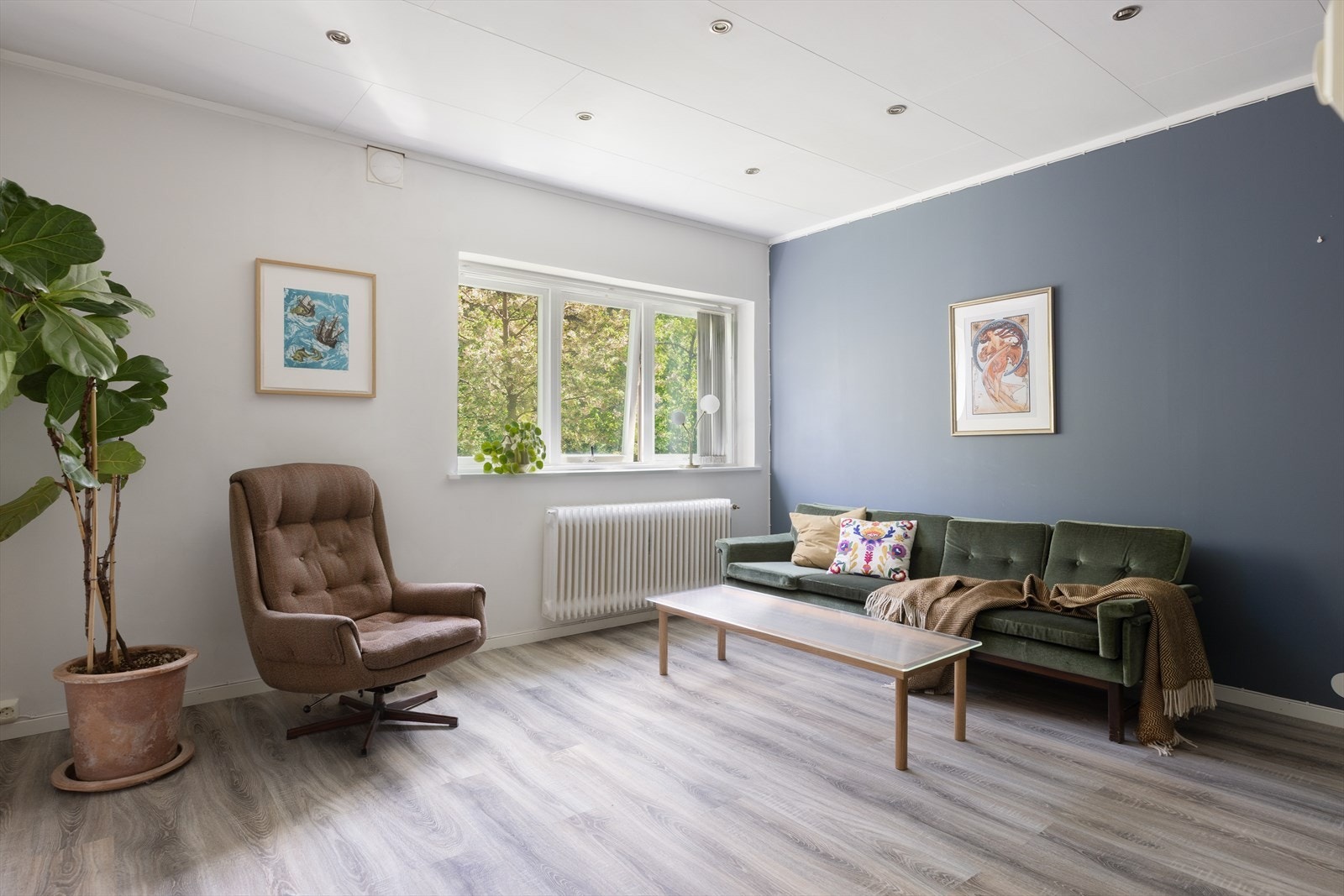 Velkommen til Sars' gate 22, presentert av Harleen Kahlon i Eiendomsmegler 1! Galleribilde