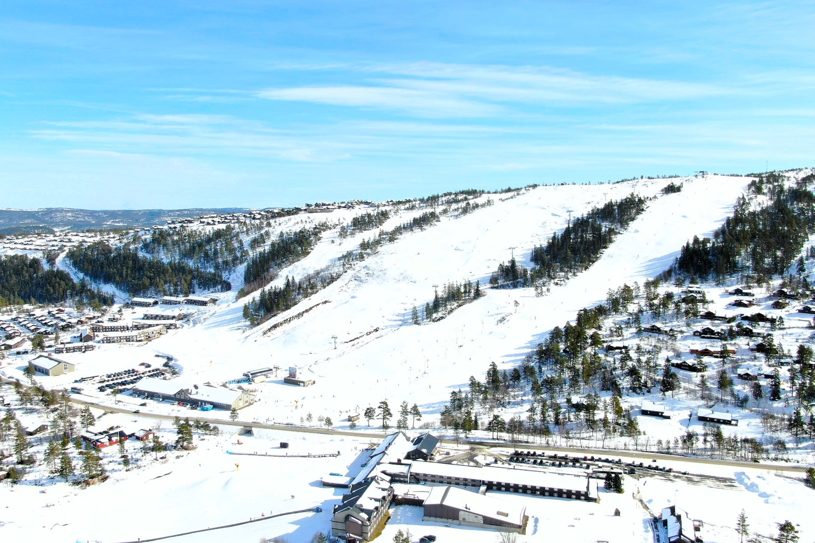 Ca. 15 minutter kjøring til Gautefall Skisenter Galleribilde