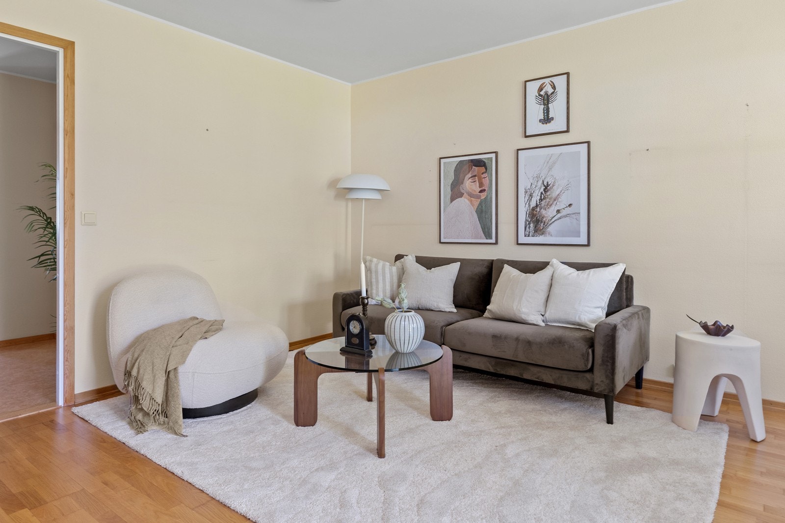 Fresht og tiltalende fargevalg i stue Galleribilde