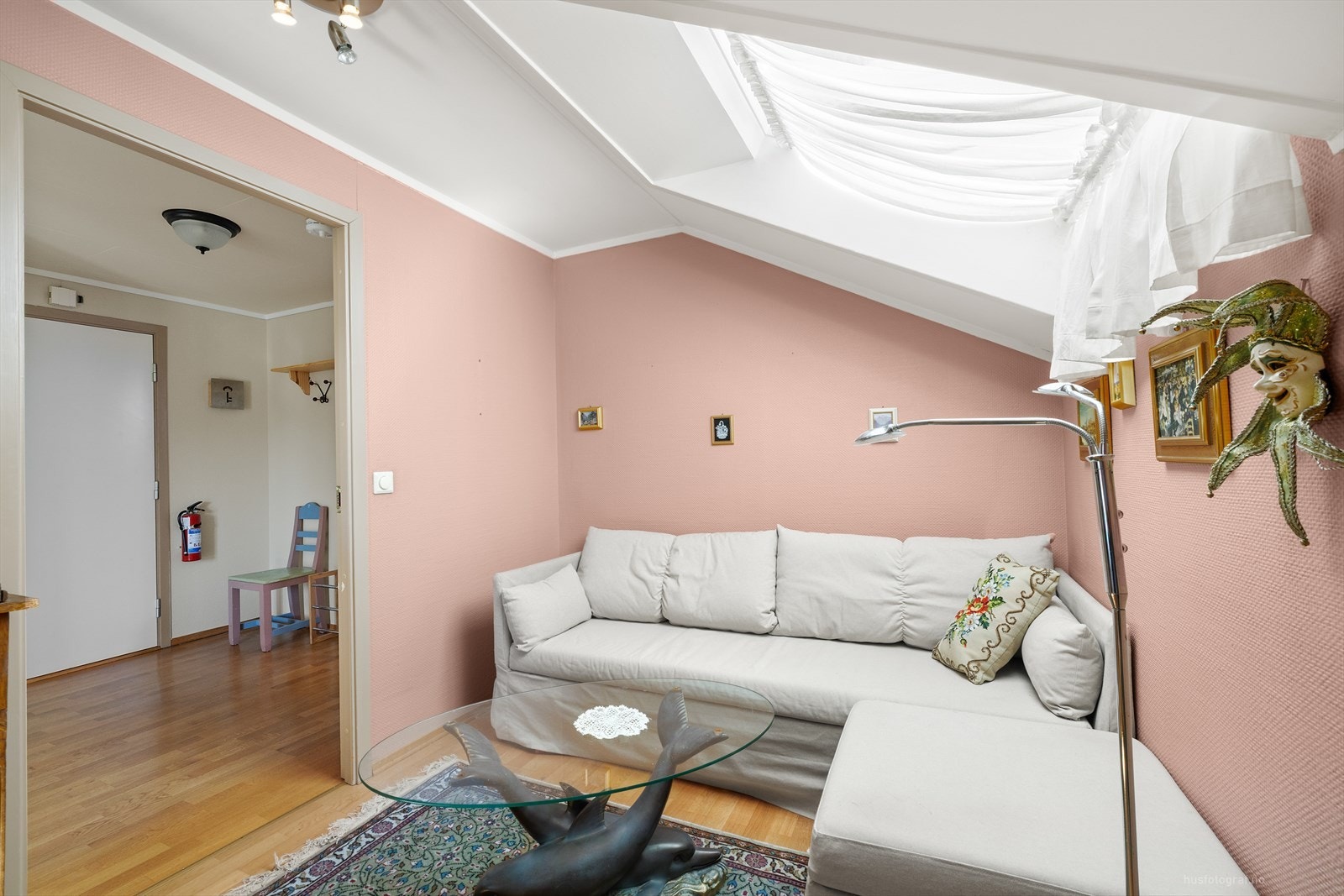 Lyst og trivelig soverom nummer 2. Galleribilde