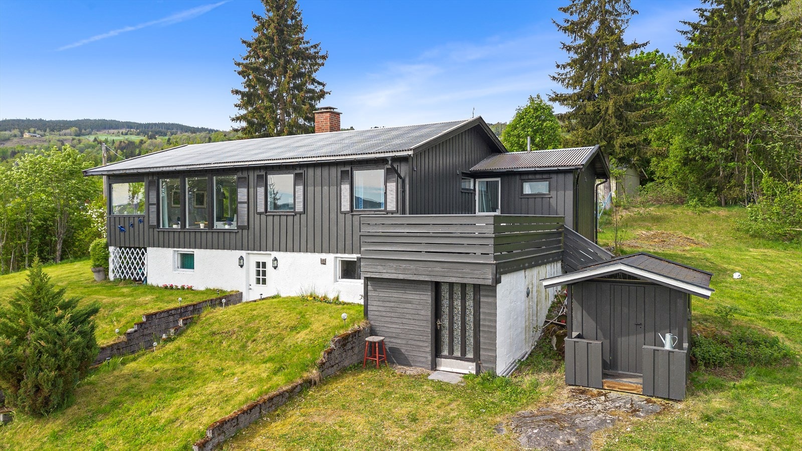Flott fritidseiendom i naturskjønne omgivelser Galleribilde