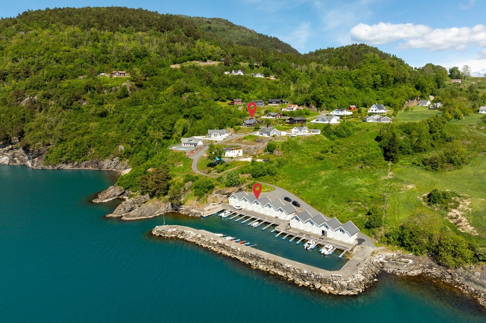 Velkommen til Kvernavikvegen 70, presentert av eiendomsmegler Christoffer Haugeberg Våge Galleribilde