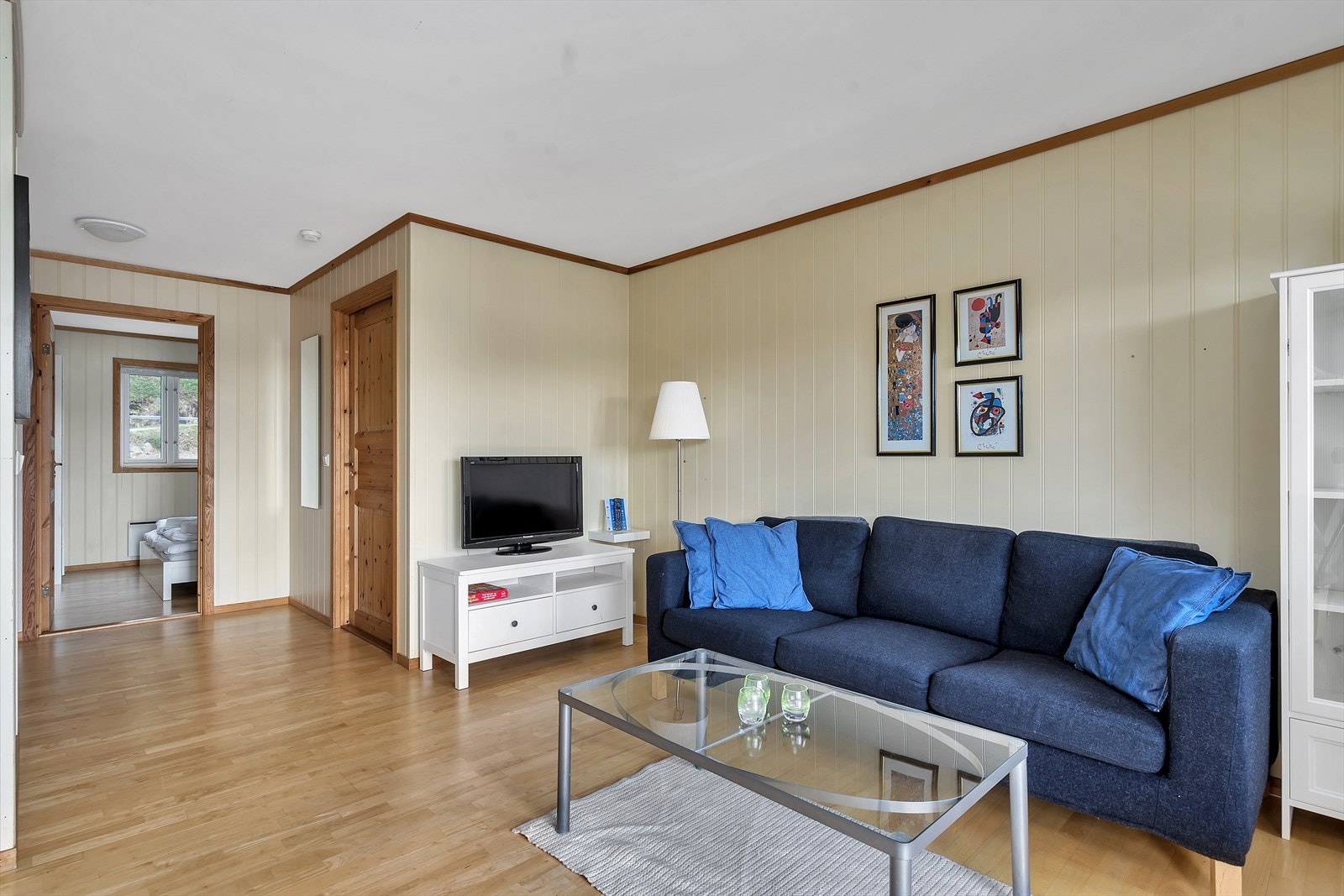 Stue/kjøkken i åpen løsning Galleribilde