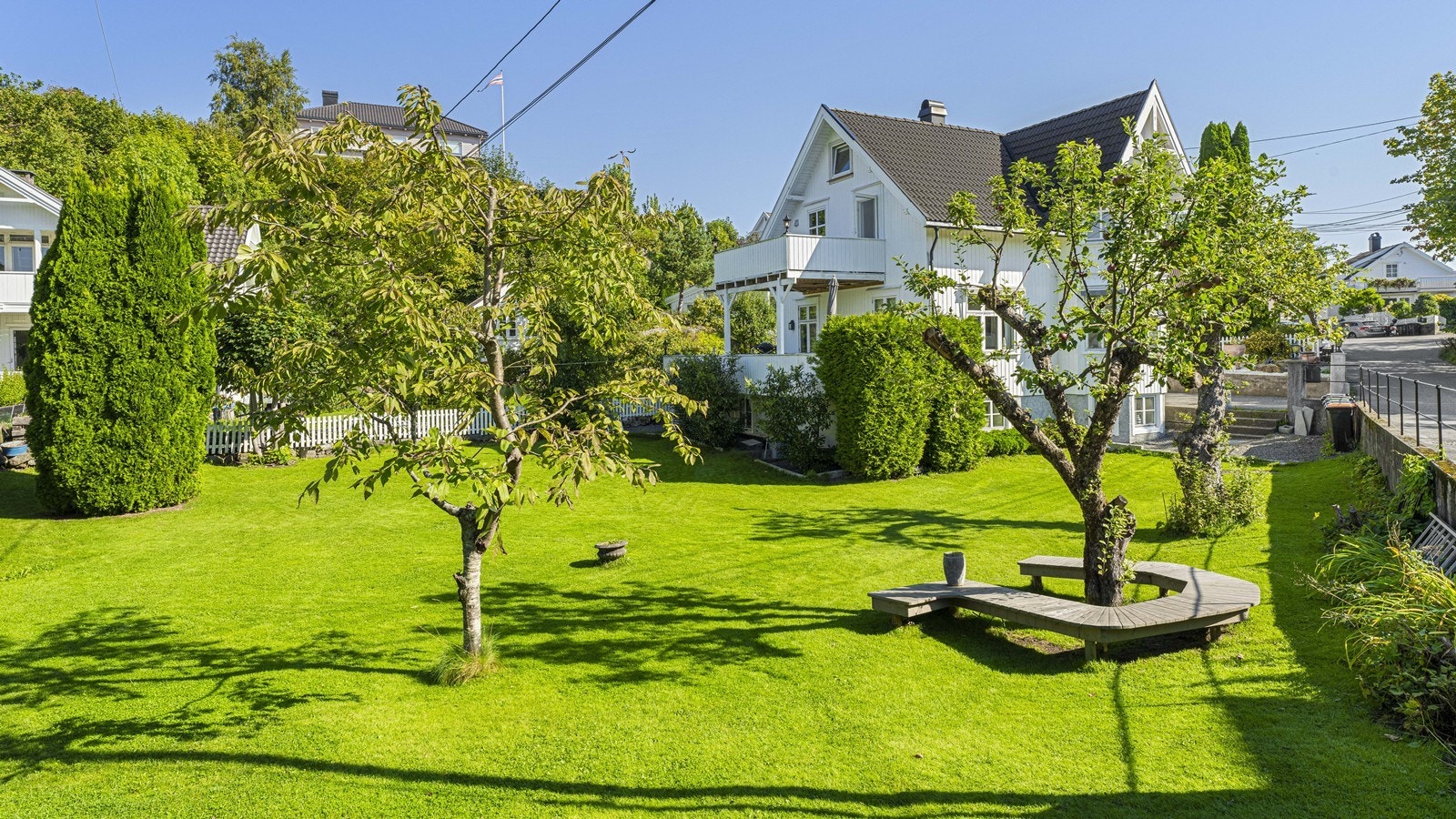 Kristoffer Eastwood i Nordvik presenterer Frydentoppveien 11! Galleribilde