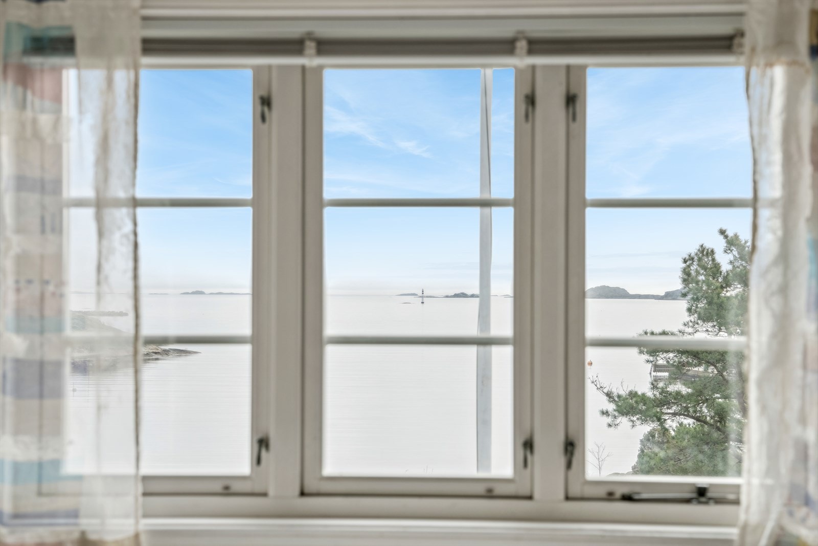 Utsikt fra hovedsoverom Galleribilde