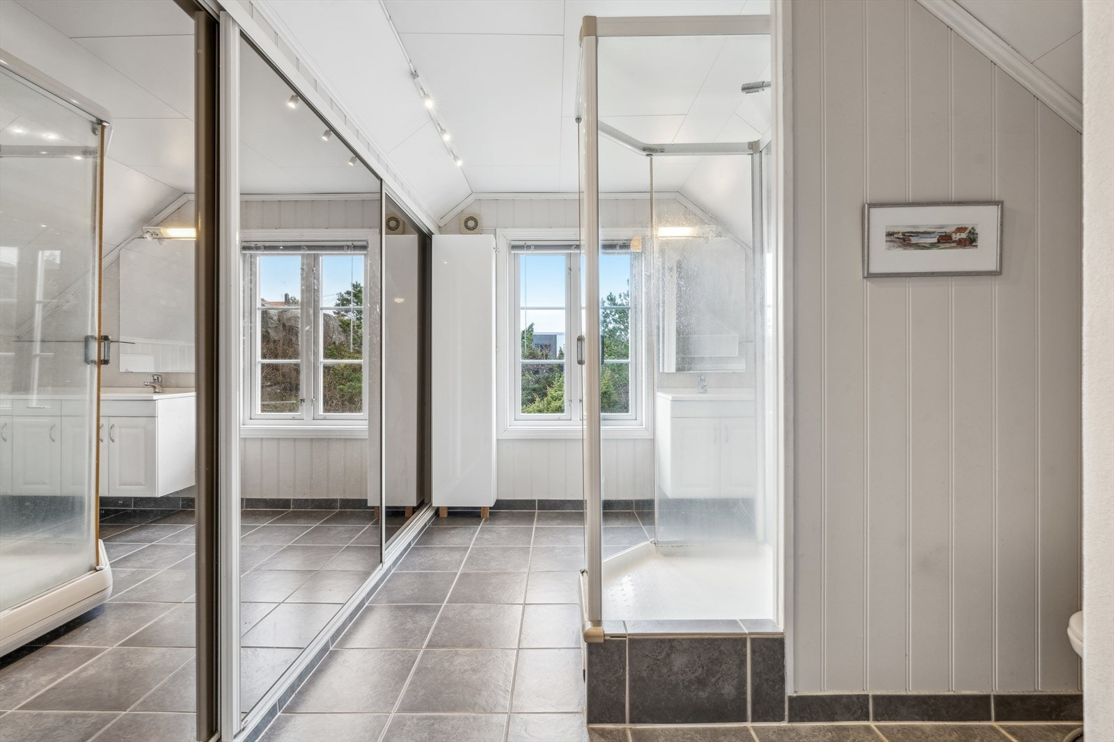 Bad i 2.etasje Galleribilde