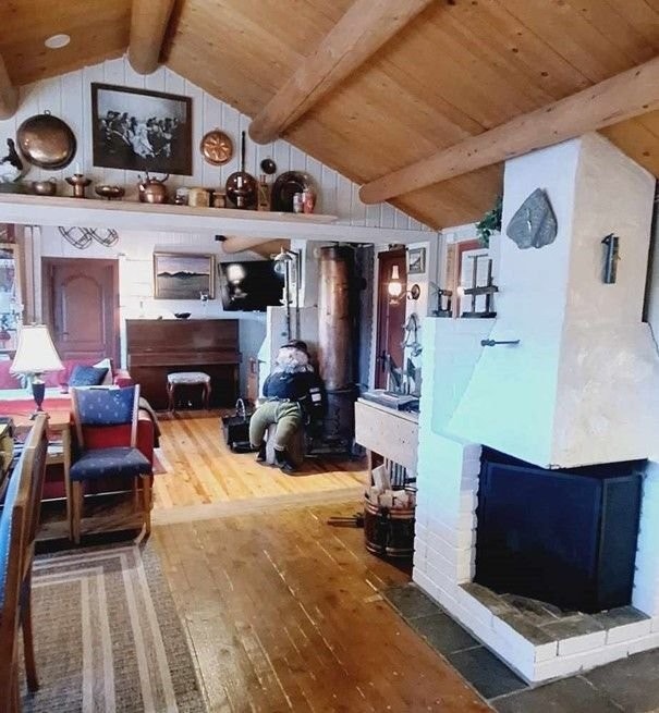 Peis ved spisestue Galleribilde