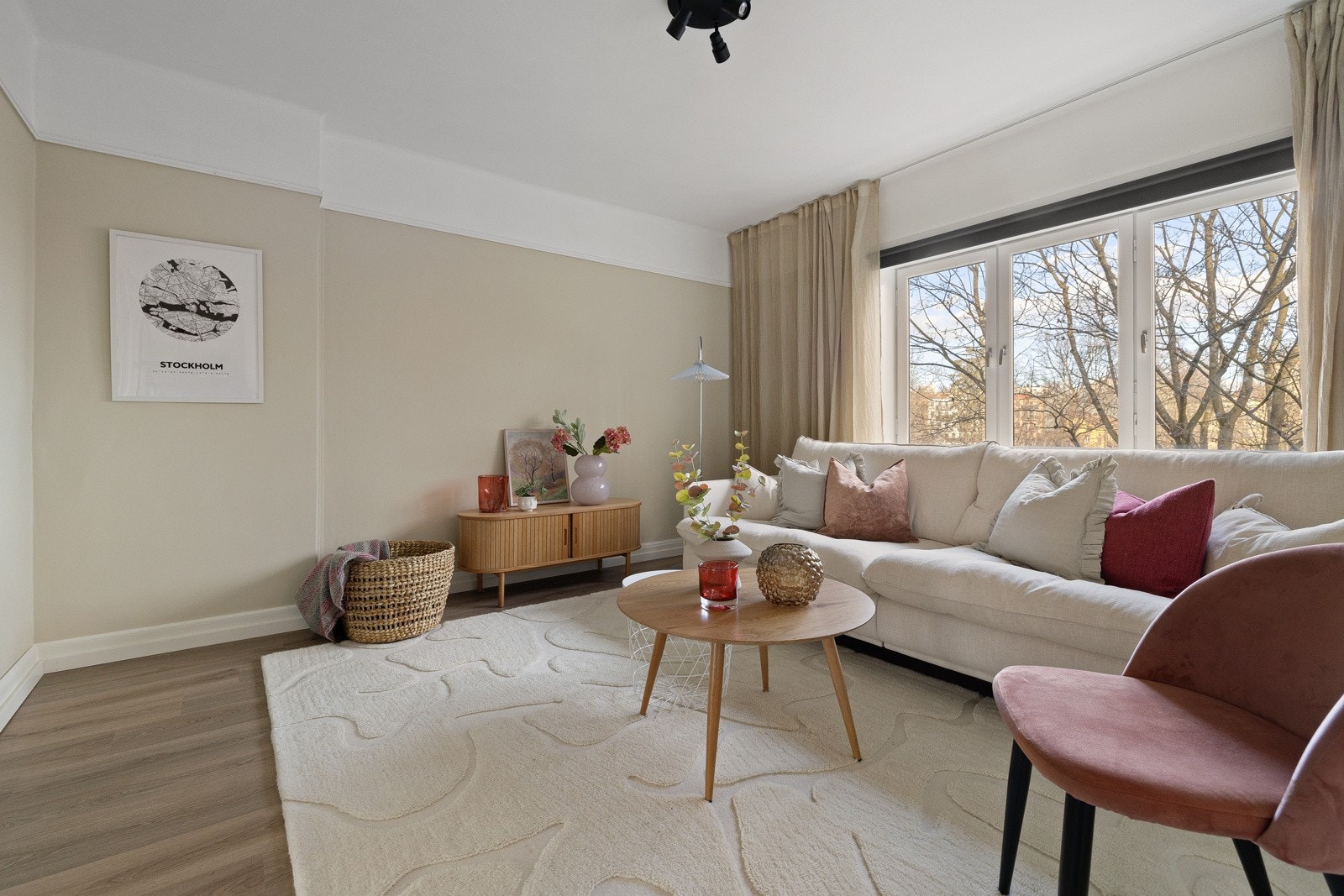 Oppgradert elektrisk anlegg i 2023 med nytt sikringsskap. Galleribilde