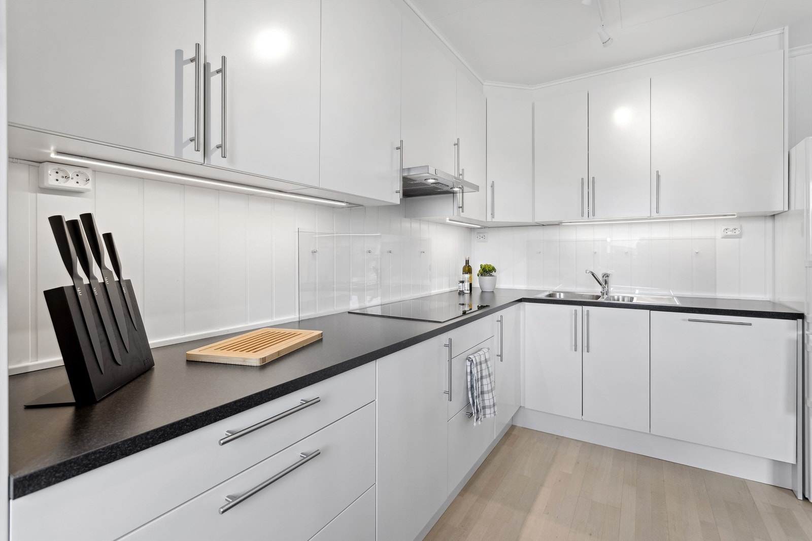 Integrerte hvitevarer - Frittstående kjøl-/fryseskap Galleribilde