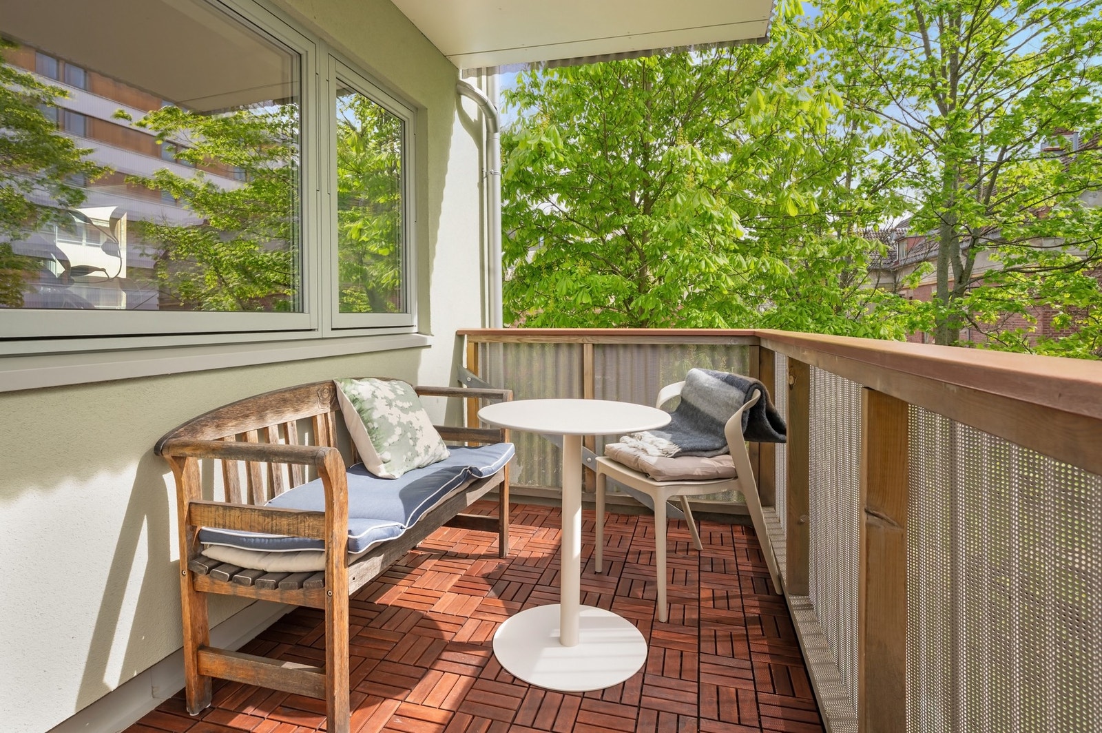 God plass til ønsket utemøblement og grill. Galleribilde