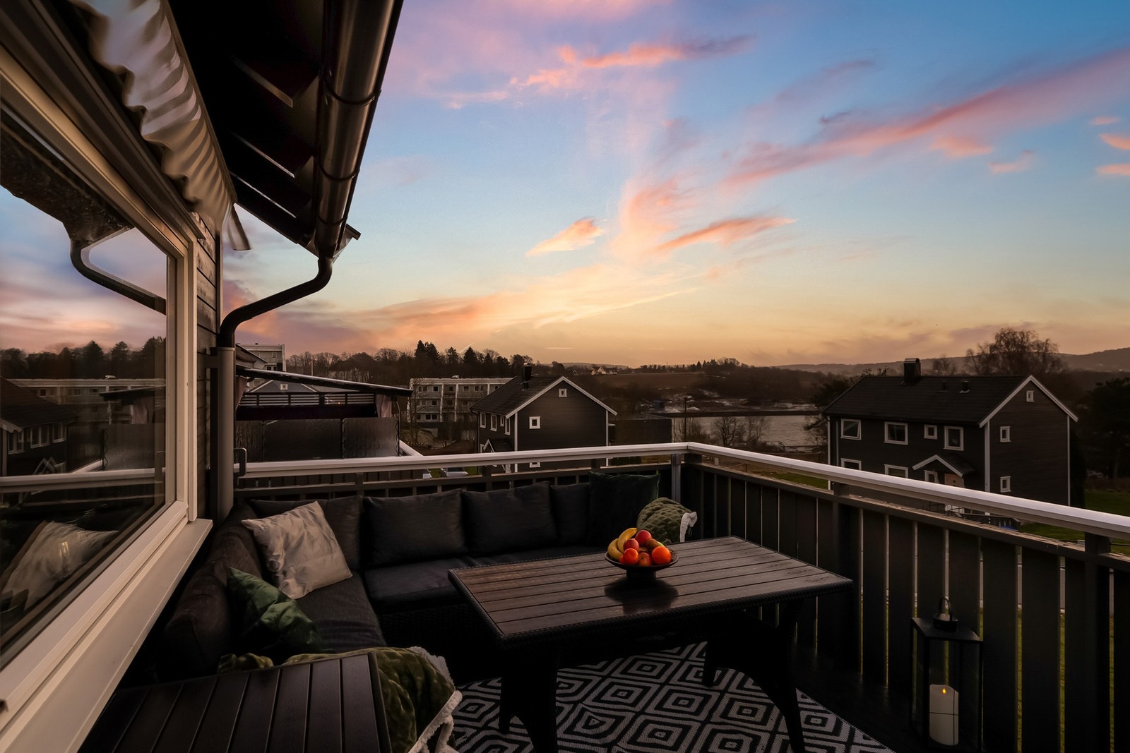 Koselig balkong med flott utsikt! Galleribilde