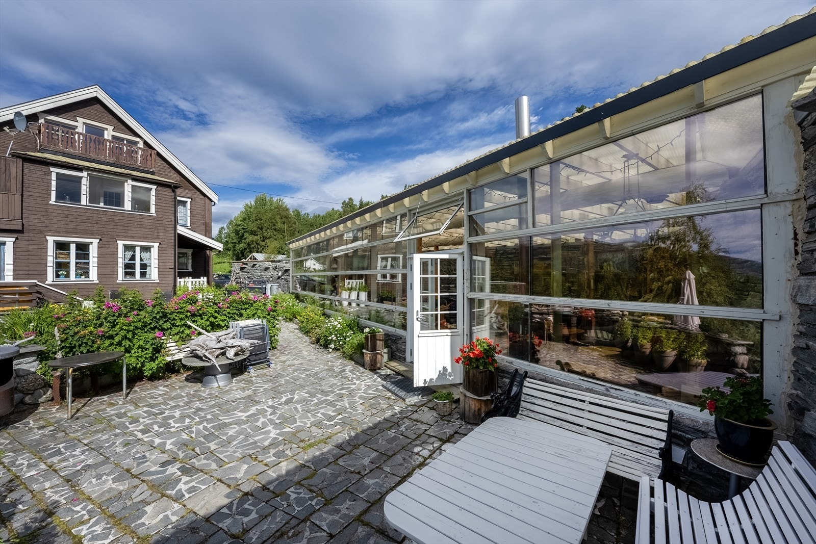 Uteområde Galleribilde