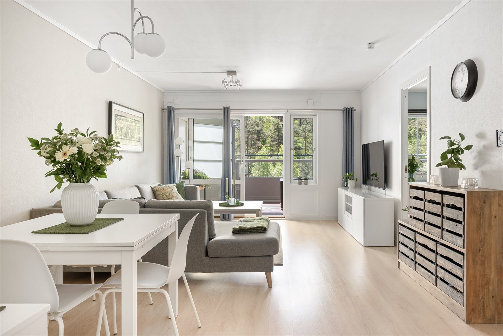 Aktiv Eiendomsmegling v/ Marius Hagen har gleden av å presentere Løvåsveien 80. Galleribilde