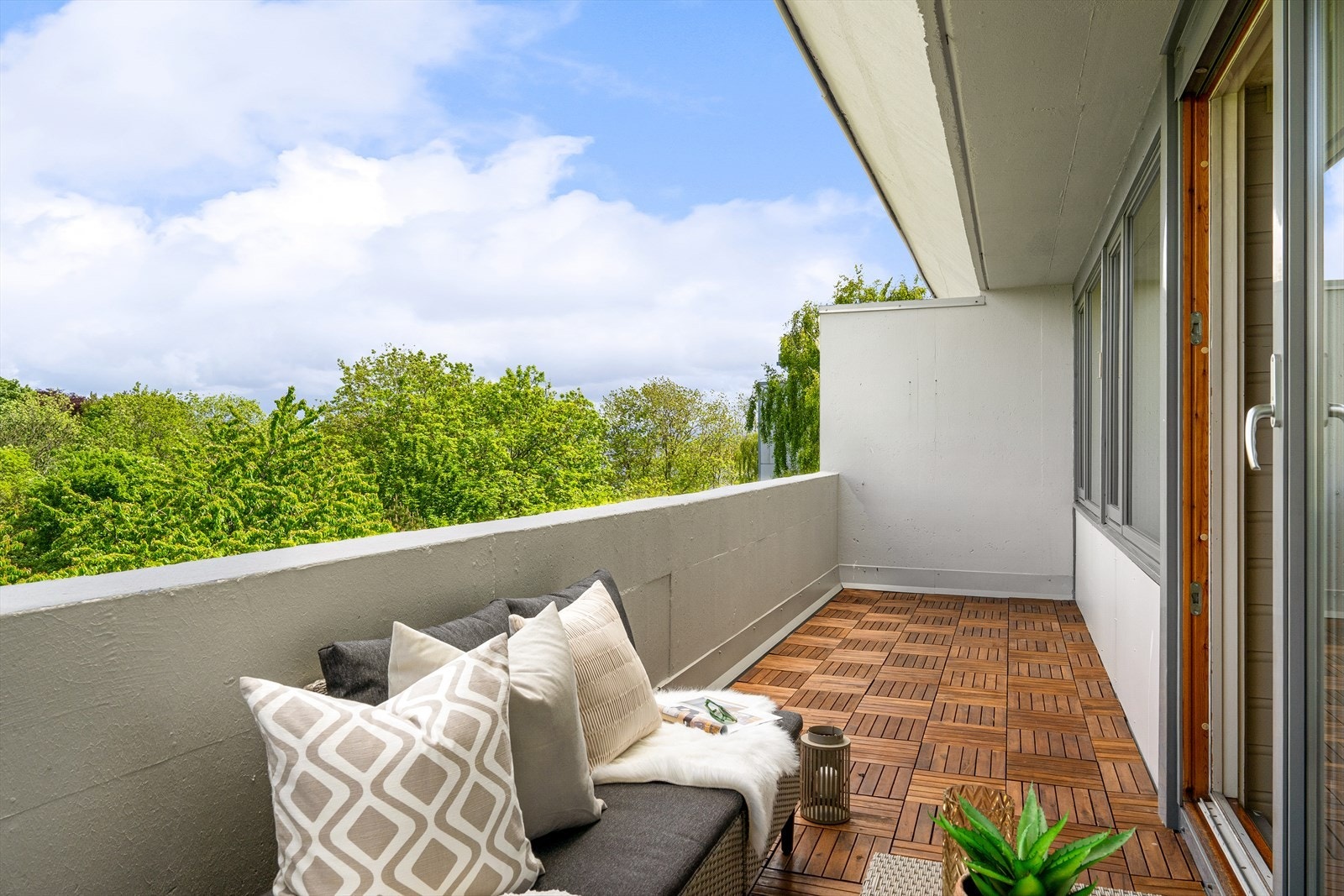 Leiligheten ligger i 4. etasje, byggets øverste etasje. Galleribilde