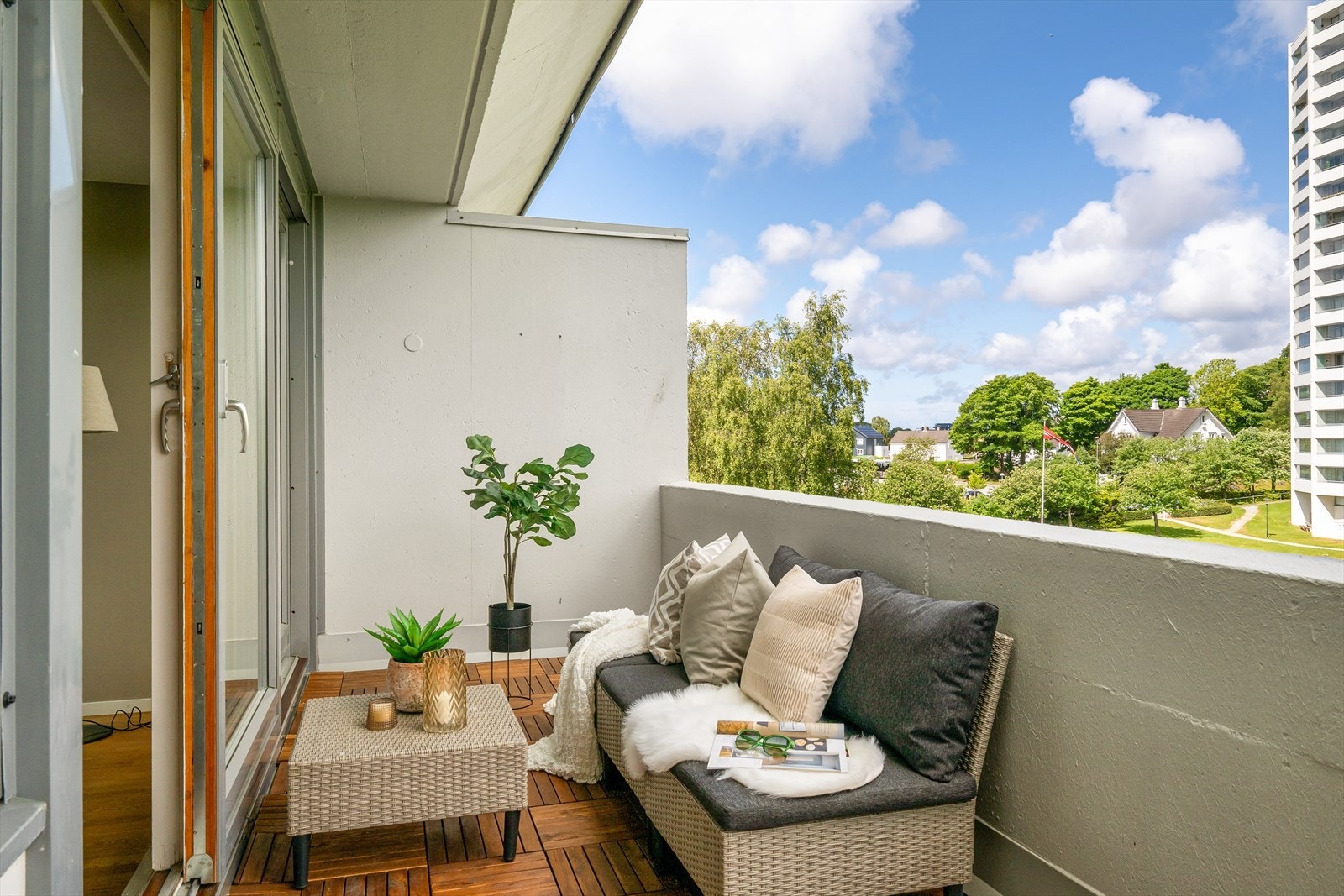 Balkongen er skjermet med lite innsyn. Galleribilde