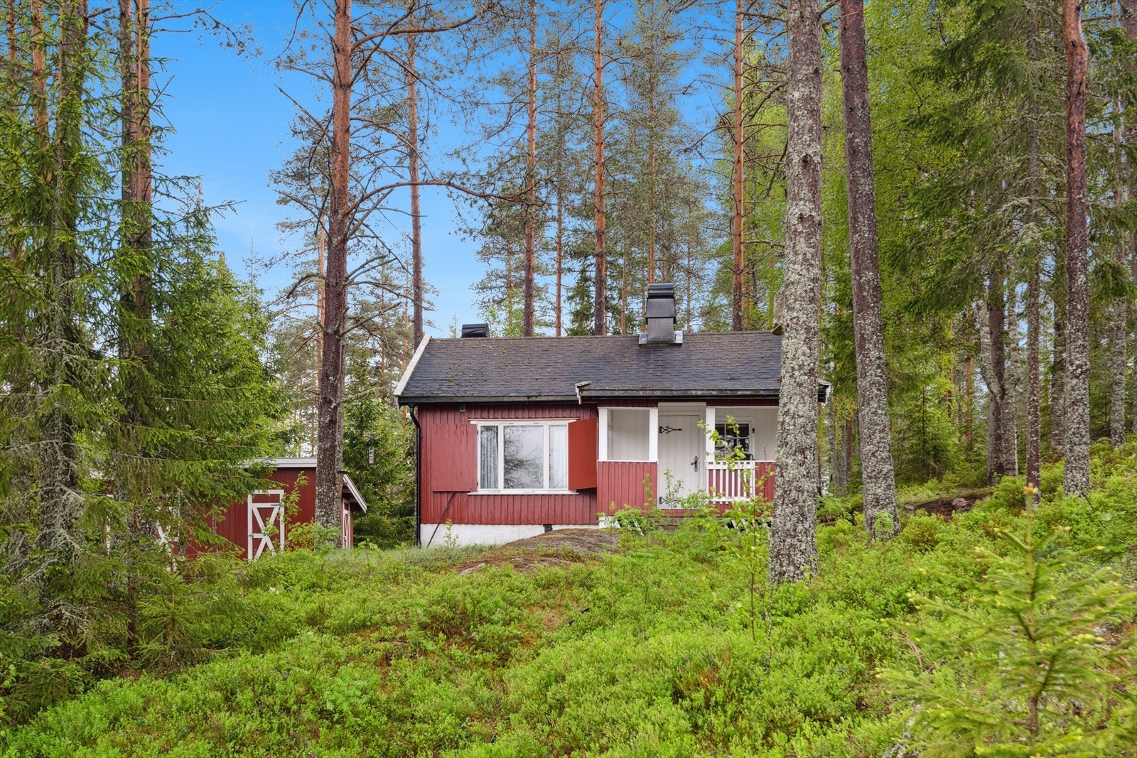 Hyttene på hyttefeltet ligger spredt, noe som gir godt med albuerom rundt hyttene. Galleribilde