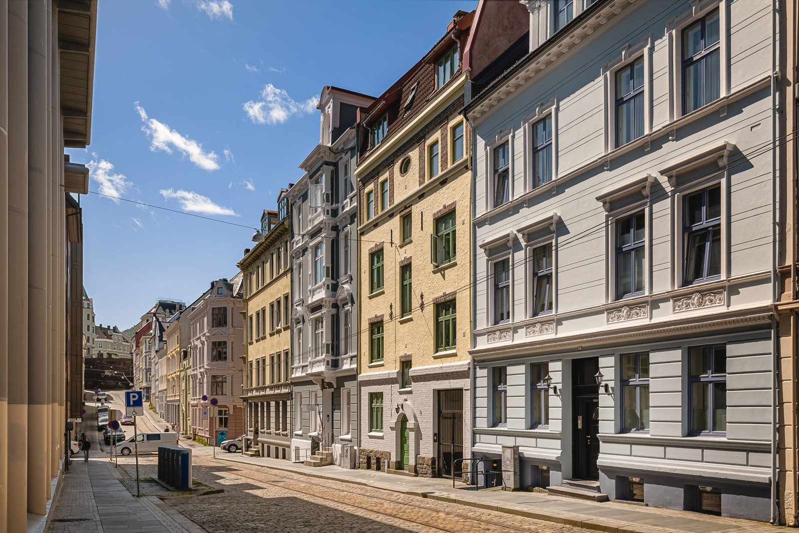 En supersentral 2-roms leilighet med gjennomgående høy standard med moderne detaljer og materialer. Galleribilde