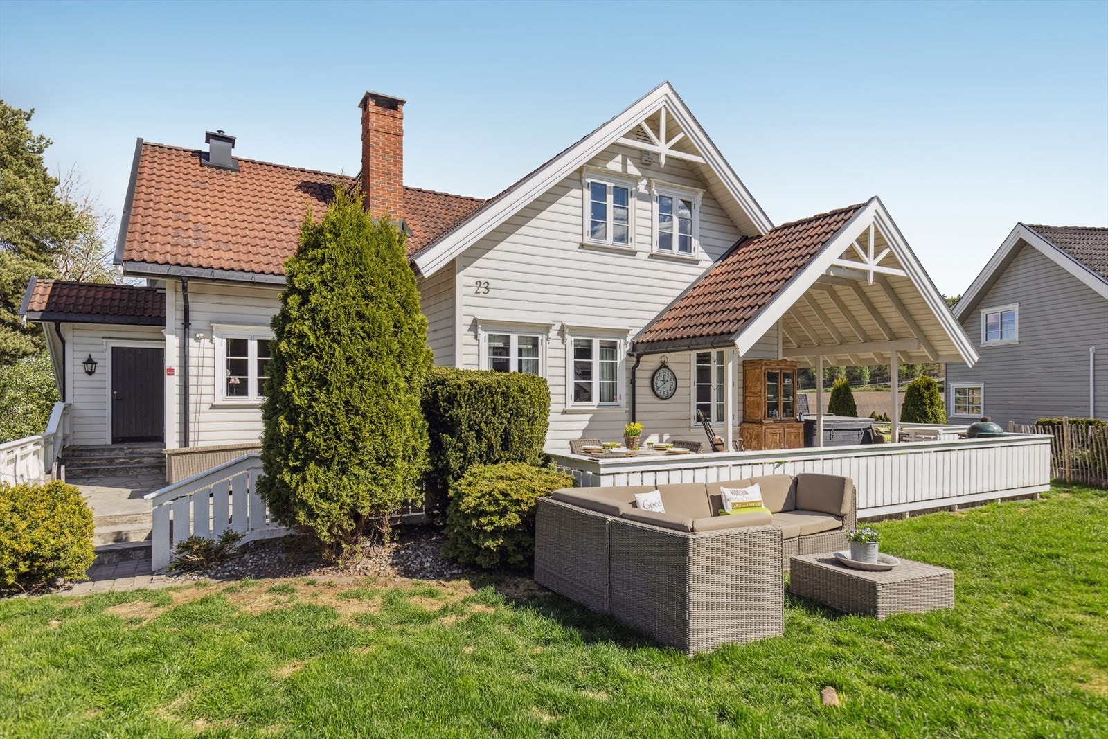 Uteområdene oppleves som private og romslige. Galleribilde