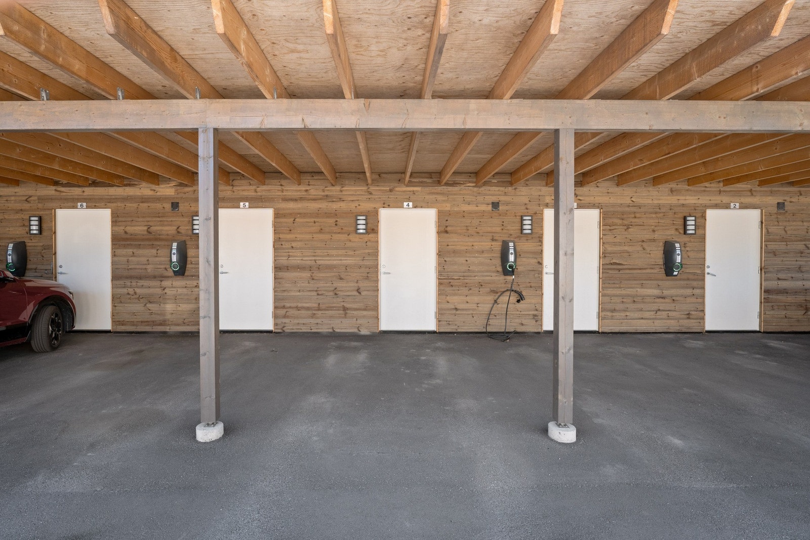 Carport med opplegg for
elbillader. Galleribilde