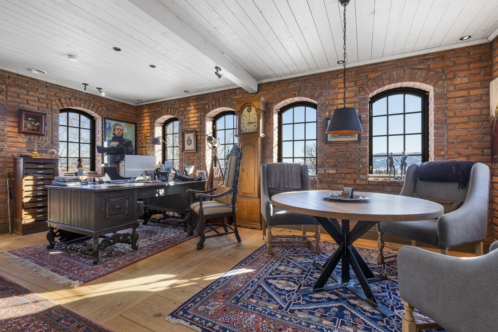 Kontor i låven Galleribilde