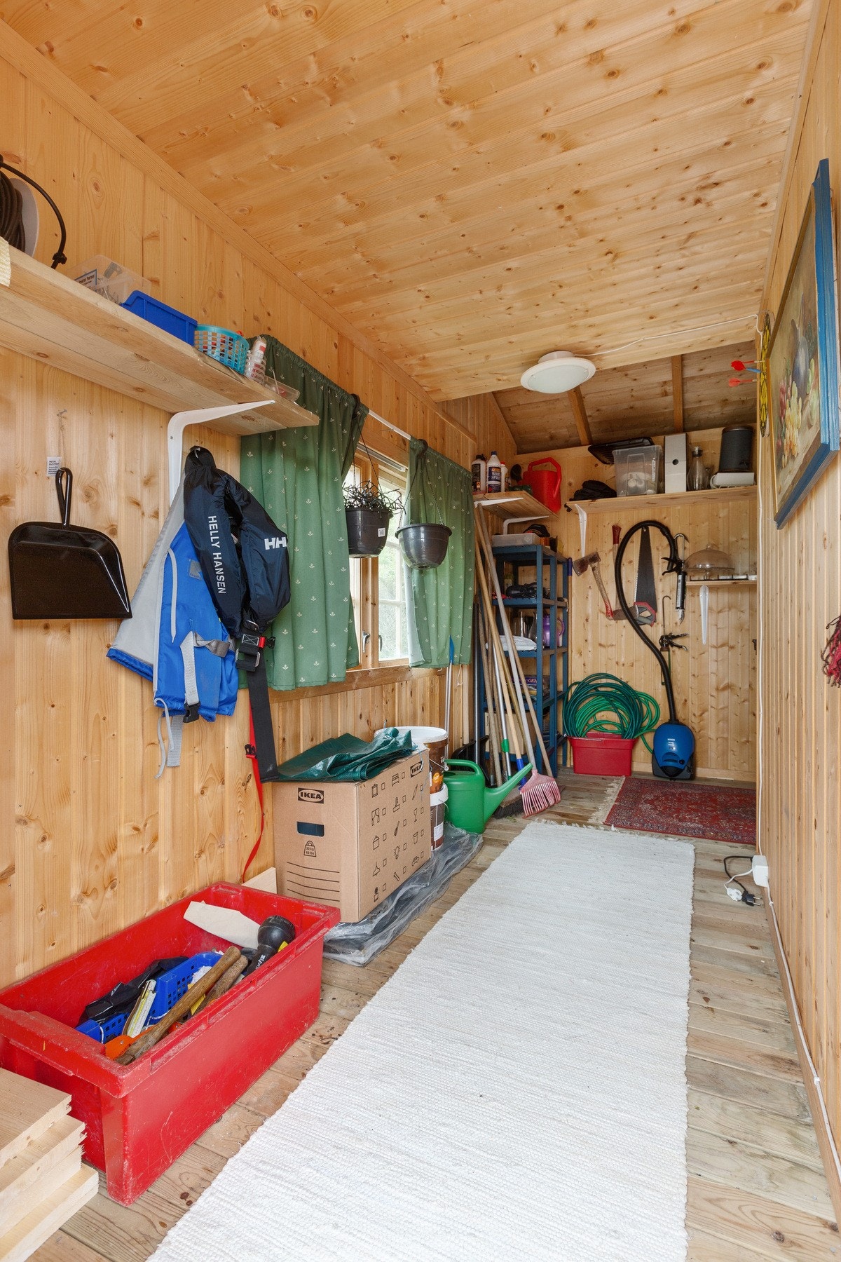 Bodareal - praktisk for oppbevaring av fiskeutstyr og verktøy Galleribilde