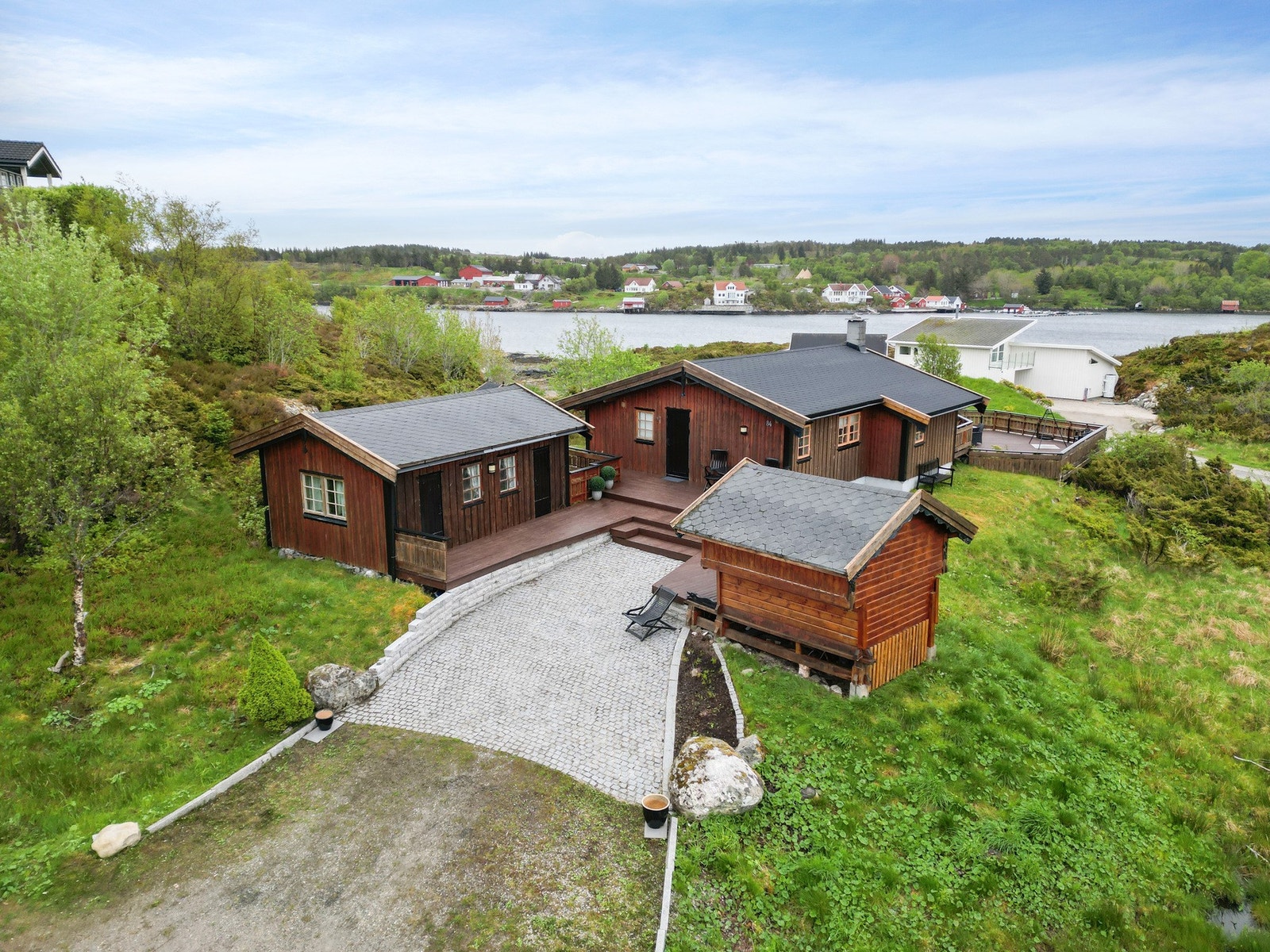 Parkeringsplass på egen tomt Galleribilde