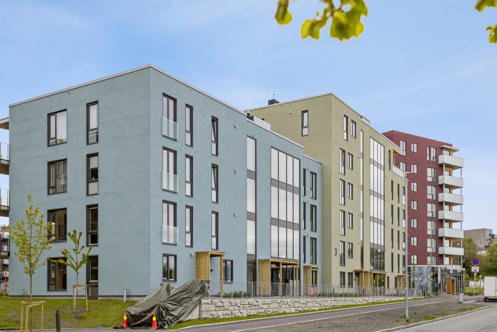 Kort vei til Valentinlyst senter med apotek, kafe, dagligvare og frisør. Galleribilde