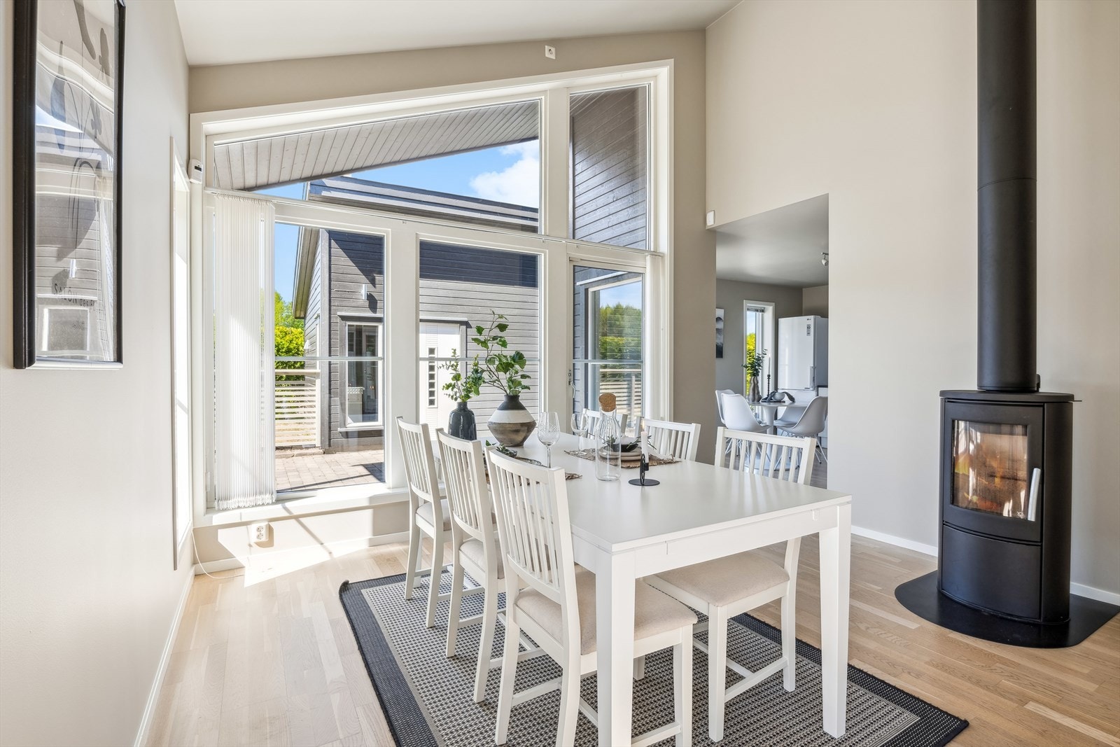 Her er det hyggelig å invitere venner og familie til middag. Galleribilde